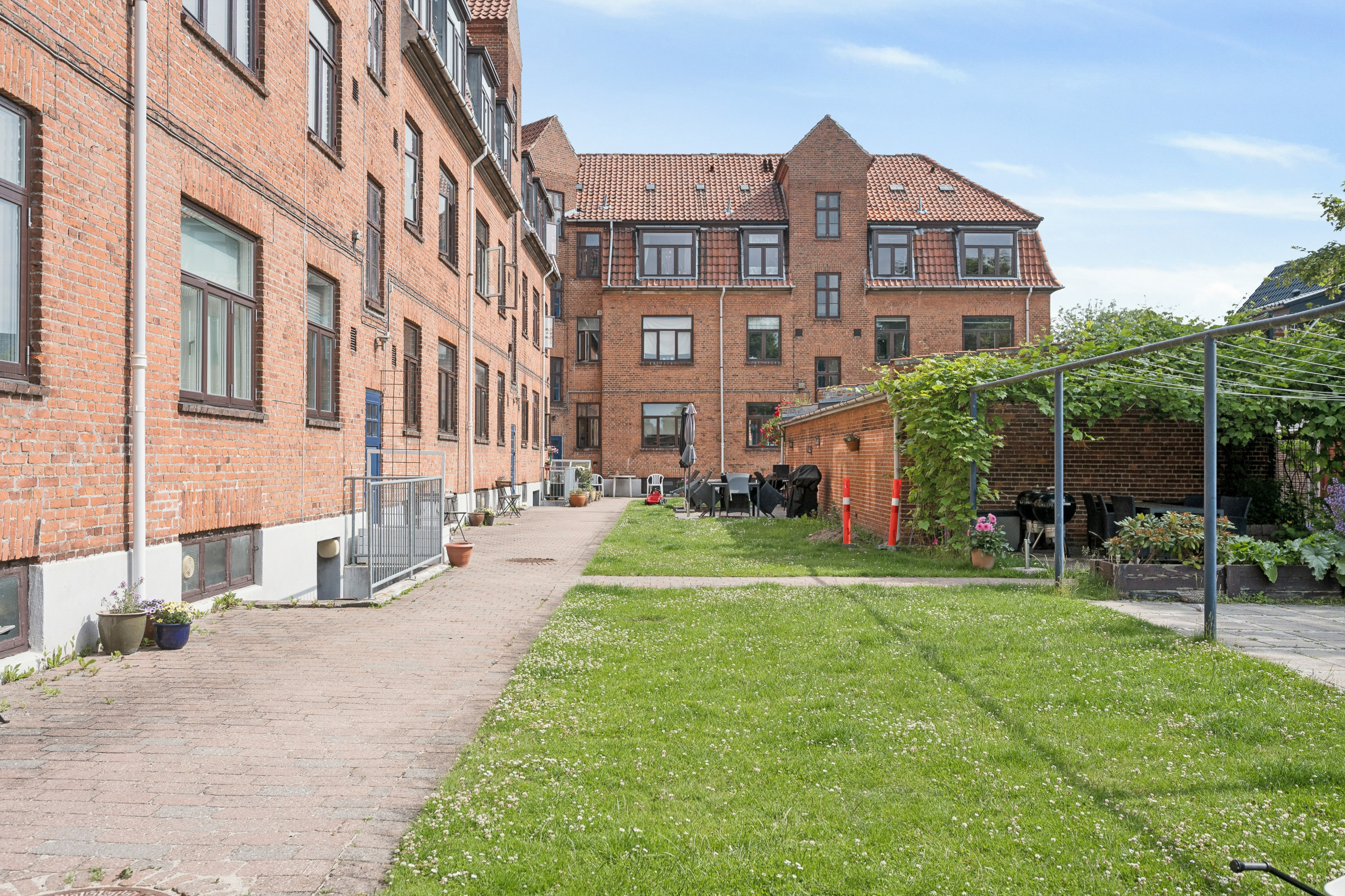 Fremhævet andet billede i fuldskærmstilstand. Billede af Vigerslevvej 61B, st.. th., 2500 Valby