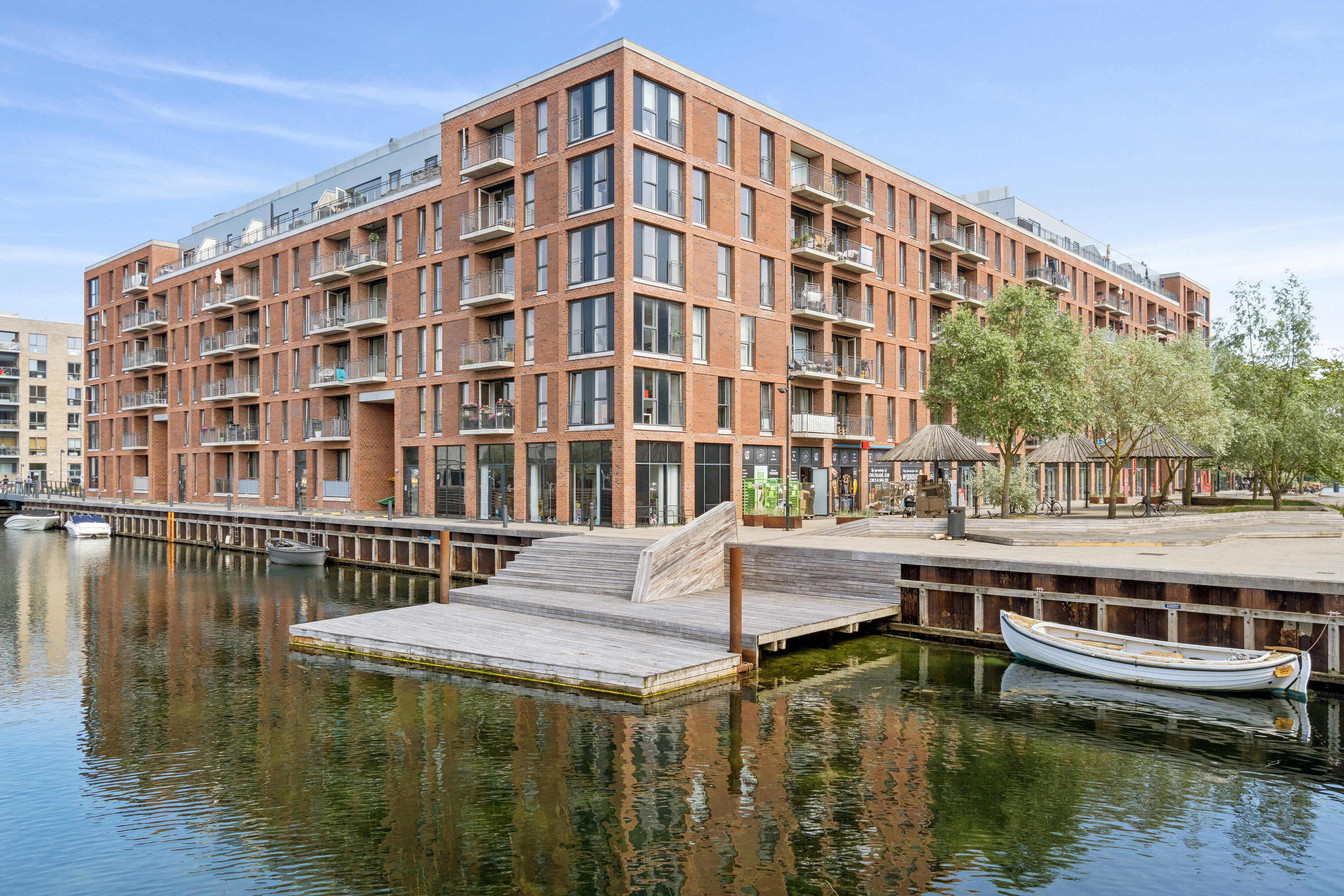 Fremhævet udendørs billede i fuldskærmstilstand. Billede af Teglholmsgade 70, 1. th., 2450 København SV