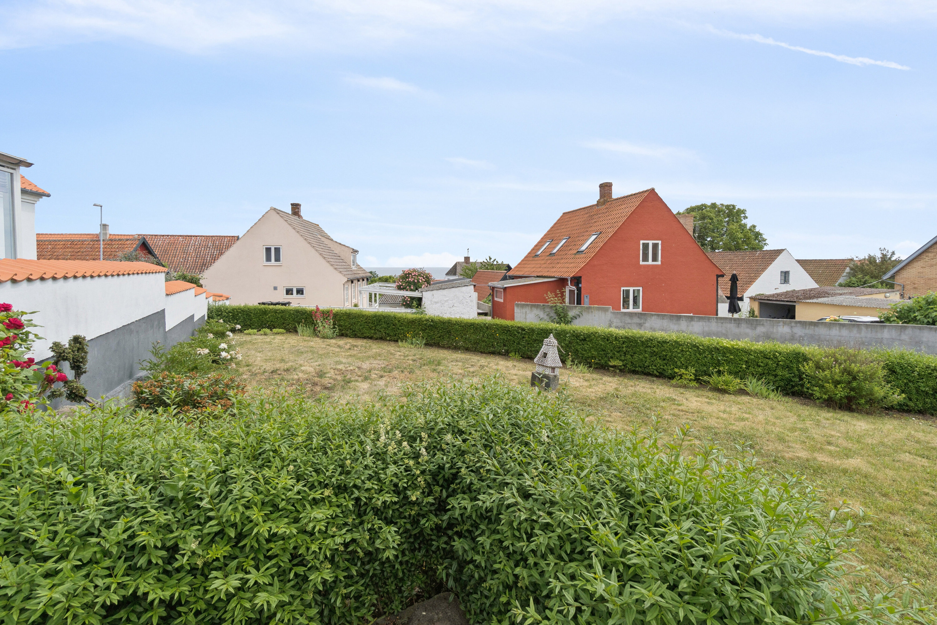 Fremhævet set fra haven billede i fuldskærmstilstand. Billede af Norre Næbbe 6, Aarsdale, 3740 Svaneke