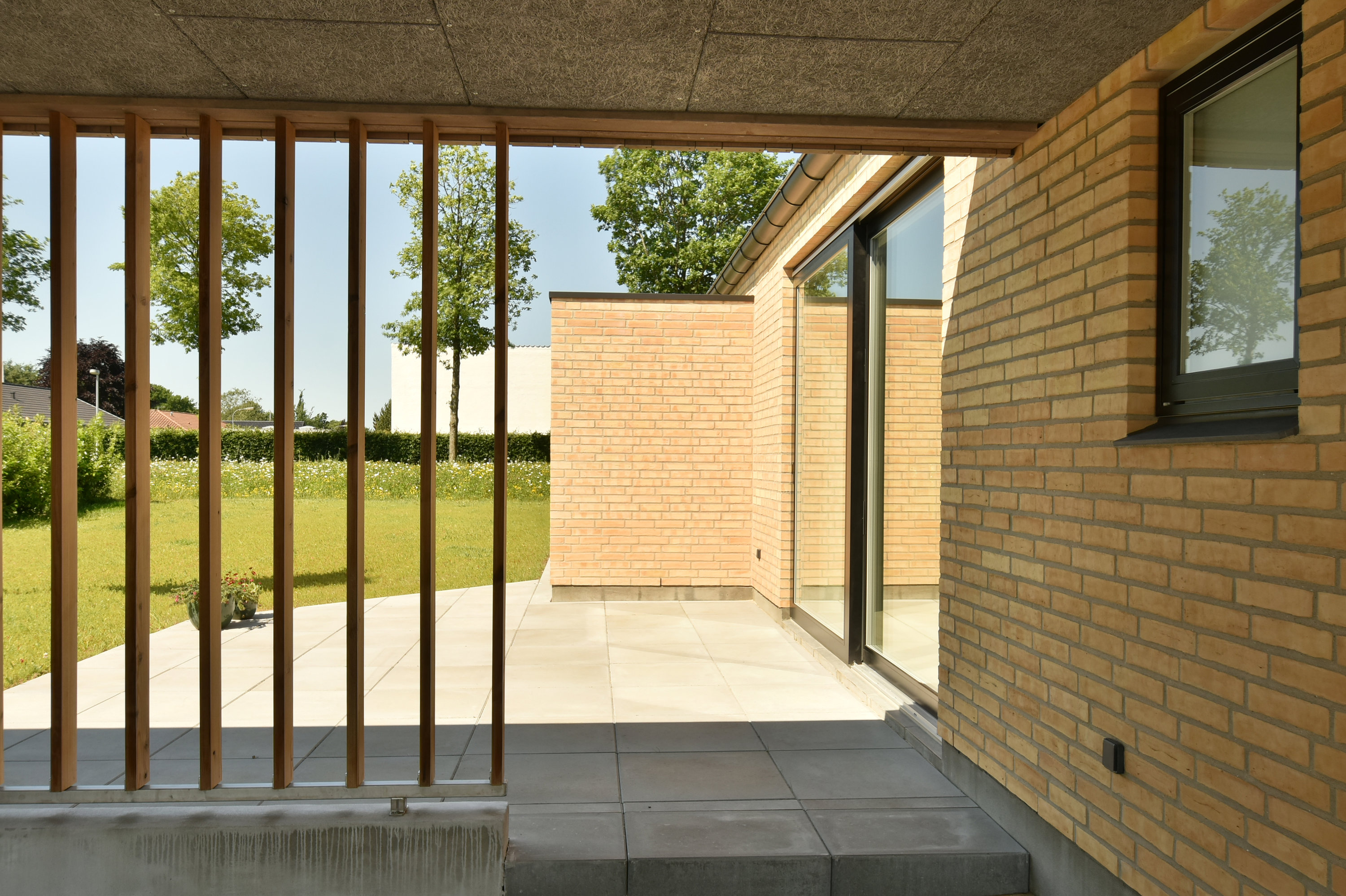 Fremhævet carport billede i fuldskærmstilstand. Billede af Østerlindparken 85, Lind, 7400 Herning