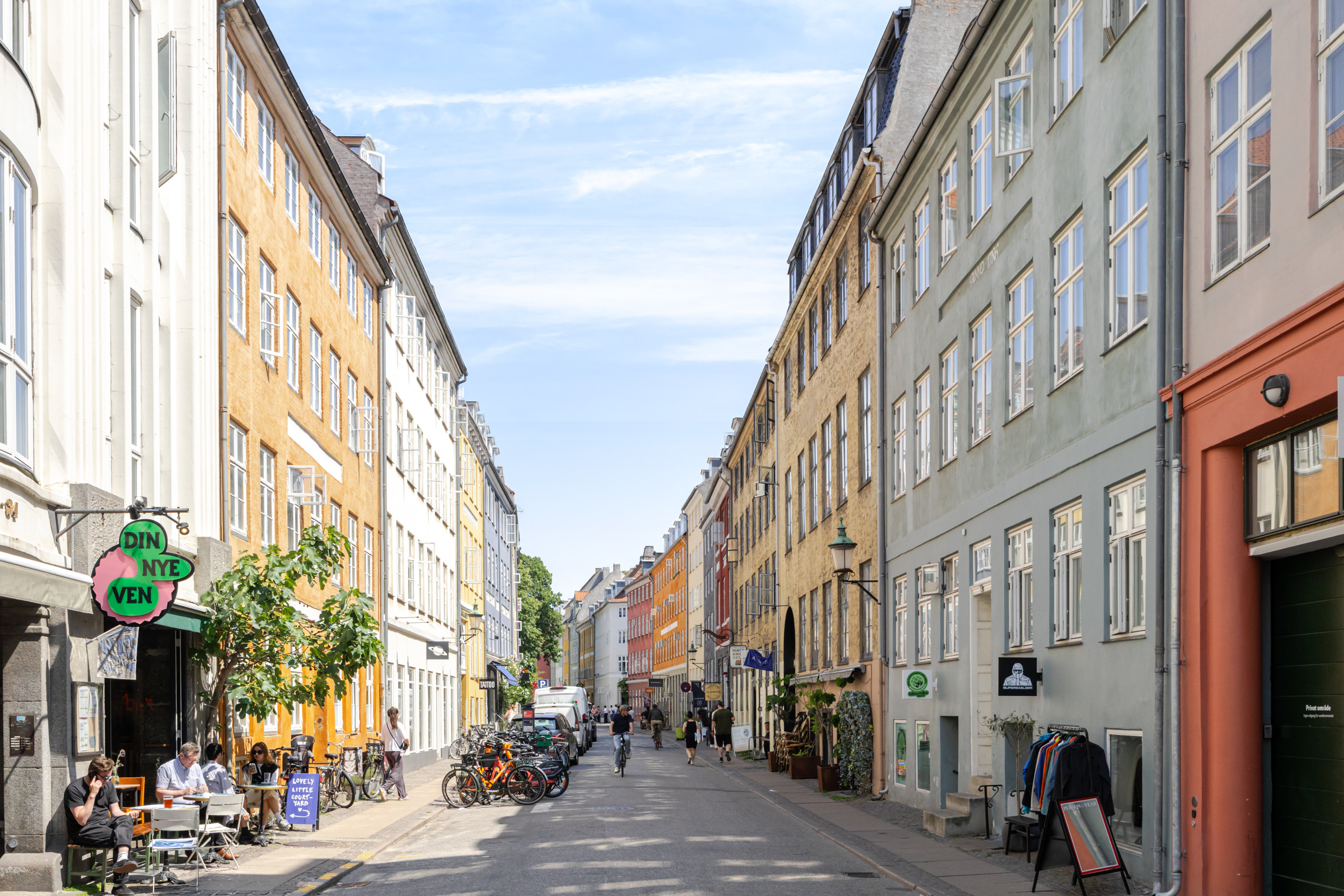 Fremhævet andet billede i fuldskærmstilstand. Billede af Sankt Peders Stræde 32, 4., 1453 København K