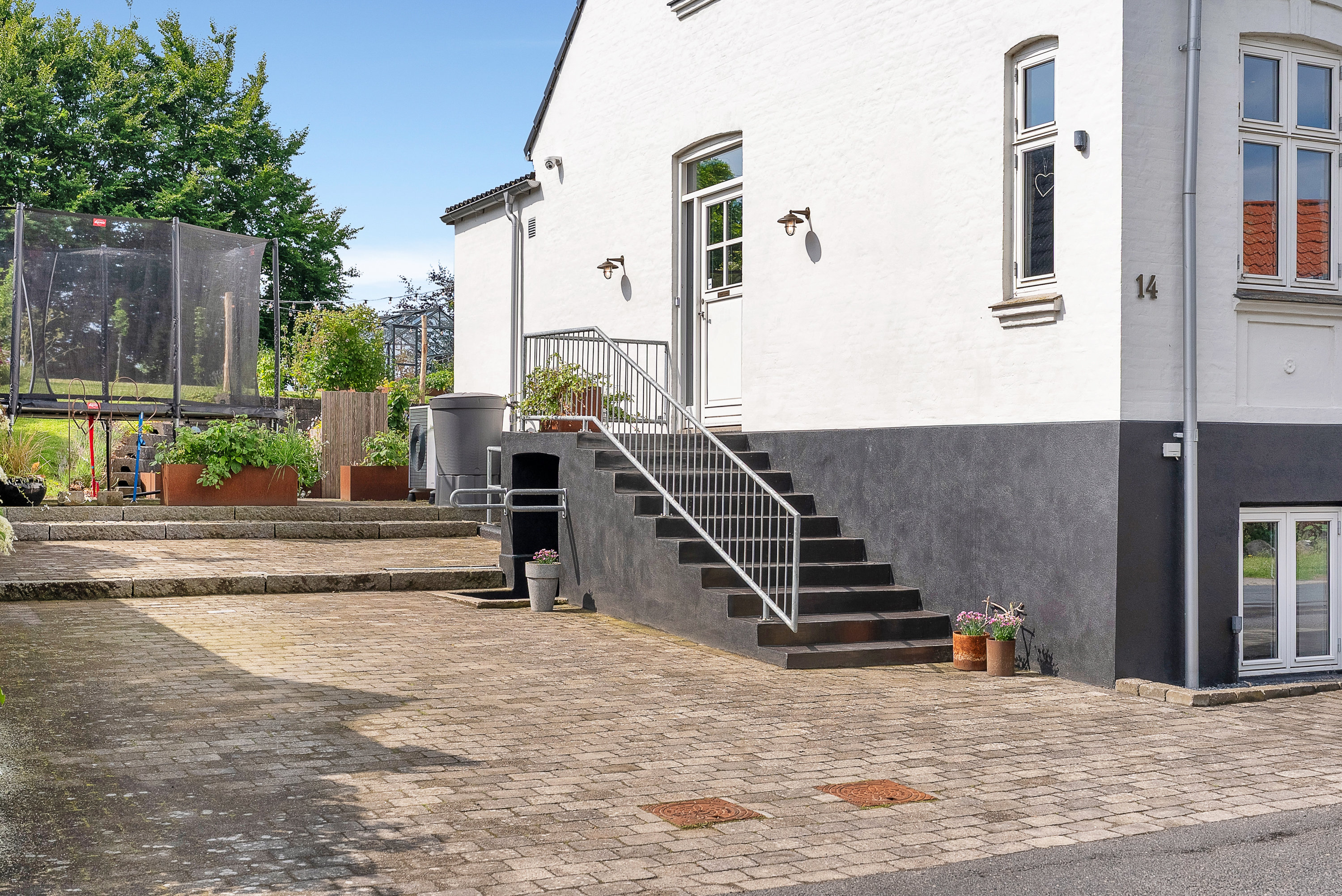Fremhævet facade billede i fuldskærmstilstand. Billede af Dyreborgvej 14, 5600 Faaborg