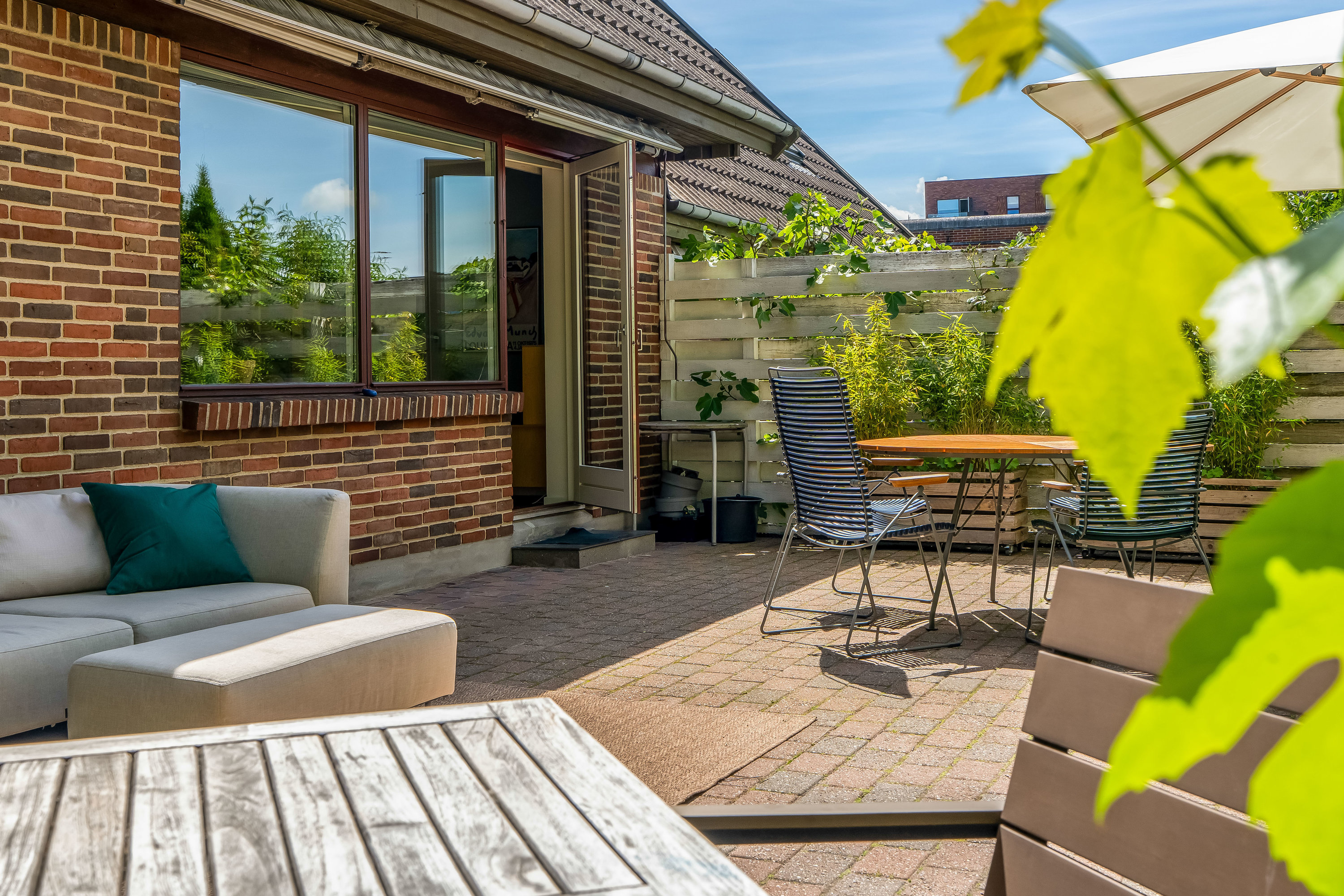 Miniaturebillede 1: terrasse. Billede af Carlsbergvej 10A, 3400 Hillerød