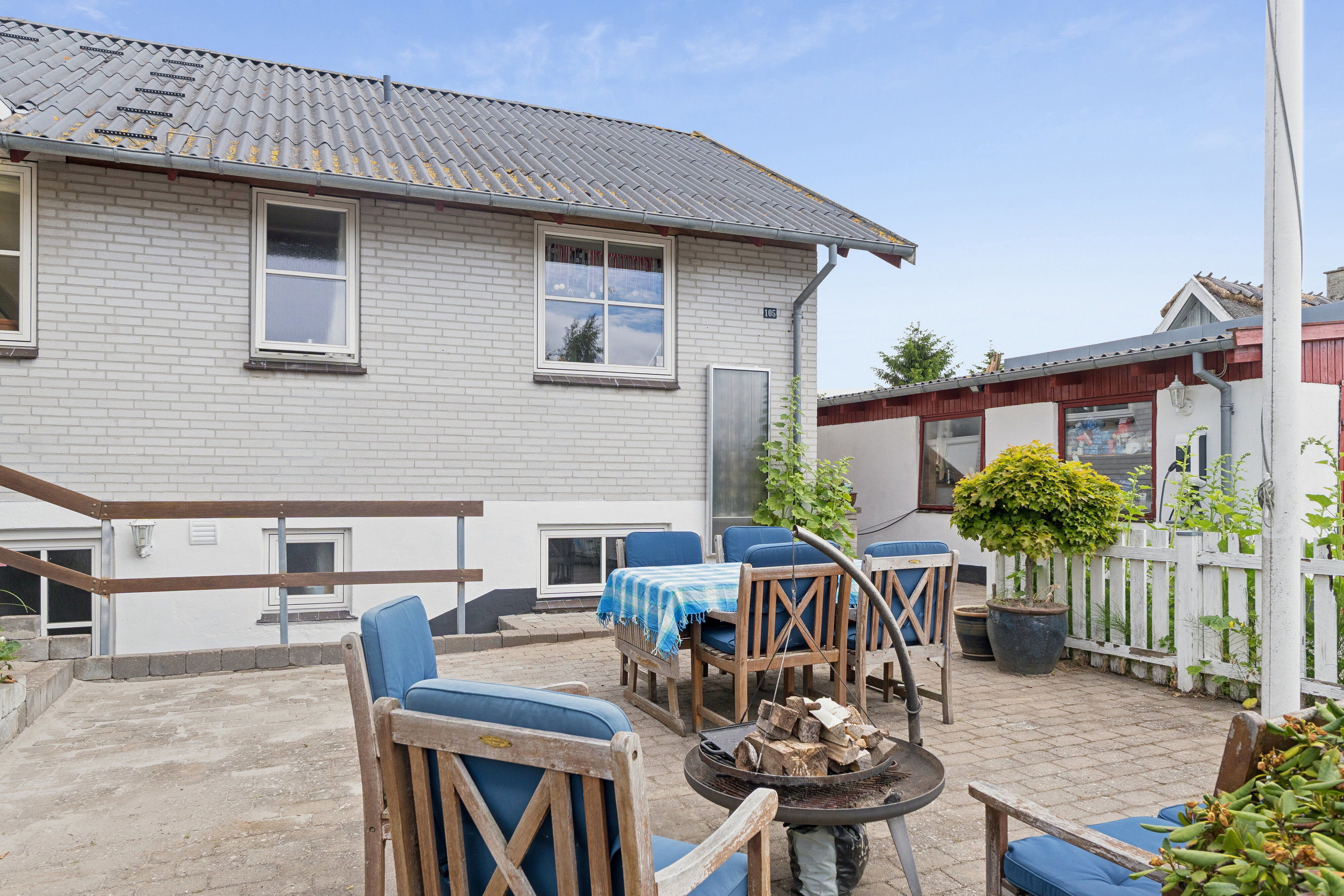 Fremhævet terrasse billede i fuldskærmstilstand. Billede af Ellevej 105, Enghaven, 3300 Frederiksværk