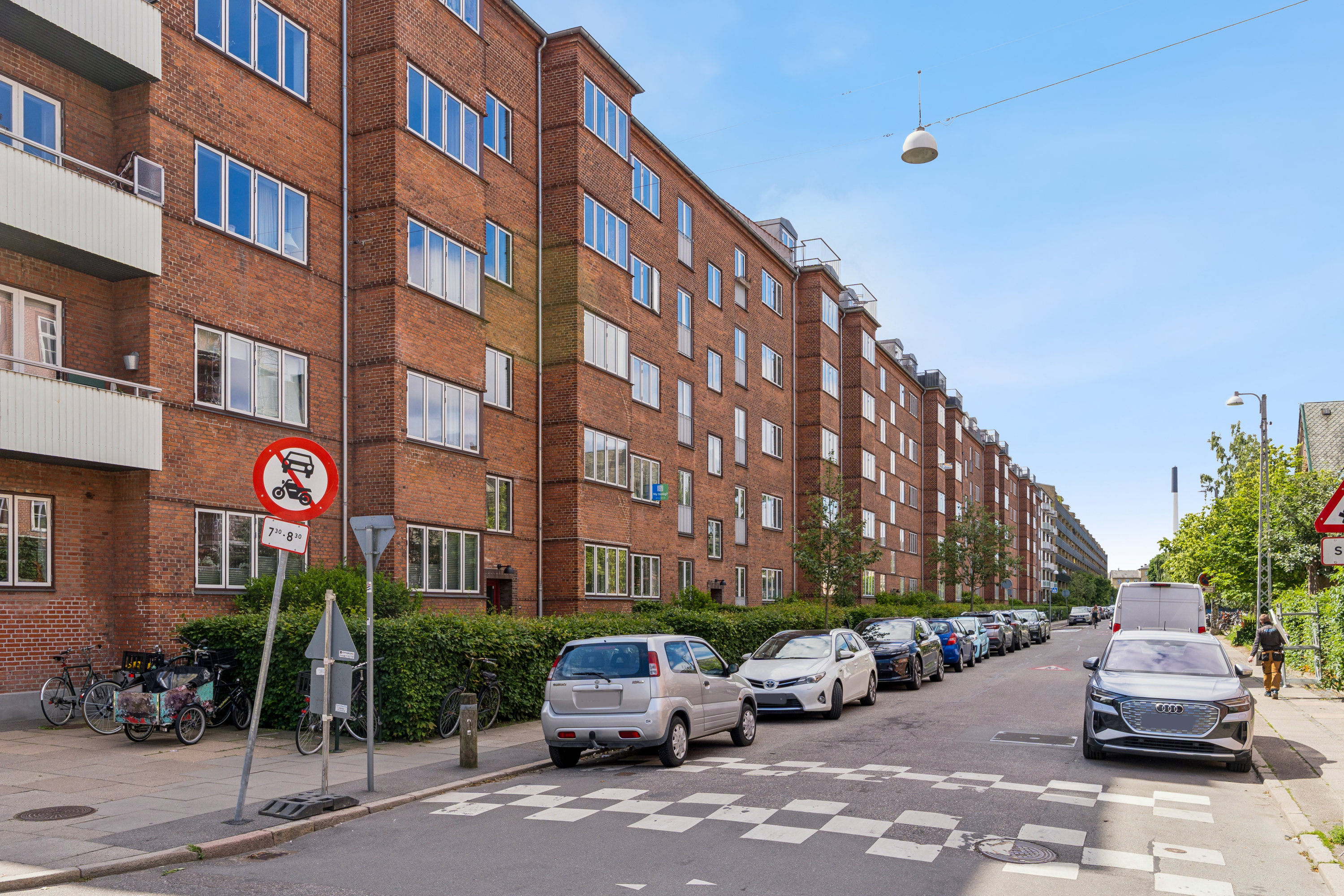 Fremhævet andet billede i fuldskærmstilstand. Billede af Duevej 58, 1. tv., 2000 Frederiksberg