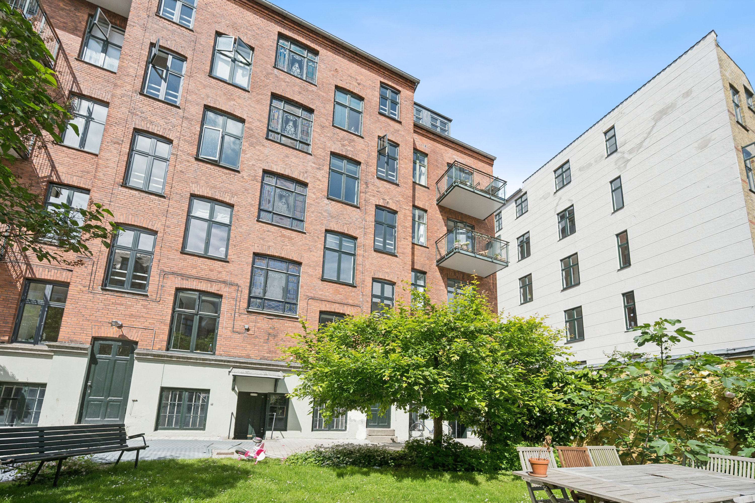 Fremhævet andet billede i fuldskærmstilstand. Billede af Carit Etlars Vej 7, 4. th., 1814 Frederiksberg C