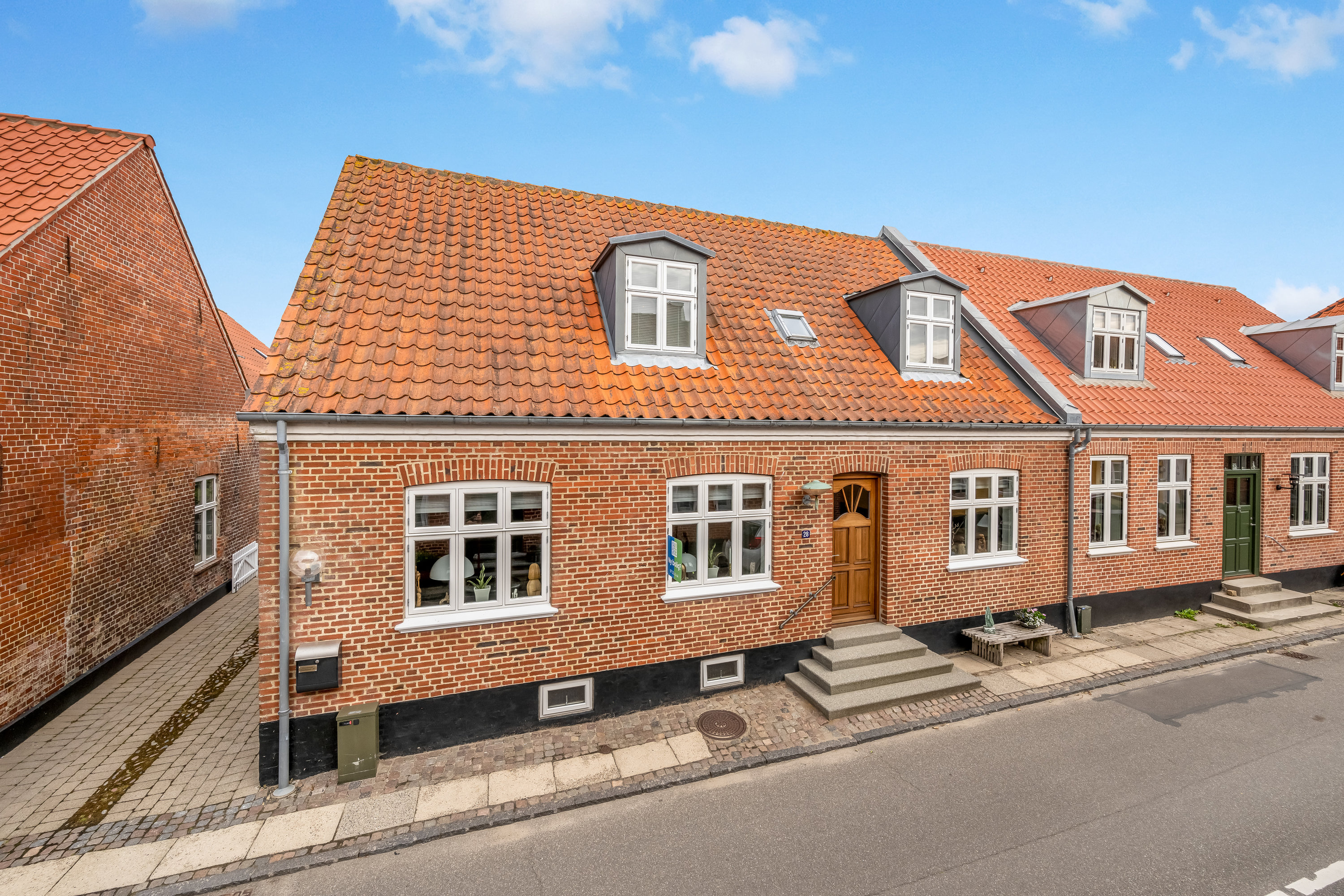 Fremhævet facade billede i fuldskærmstilstand. Billede af Smedegade 28, 6950 Ringkøbing