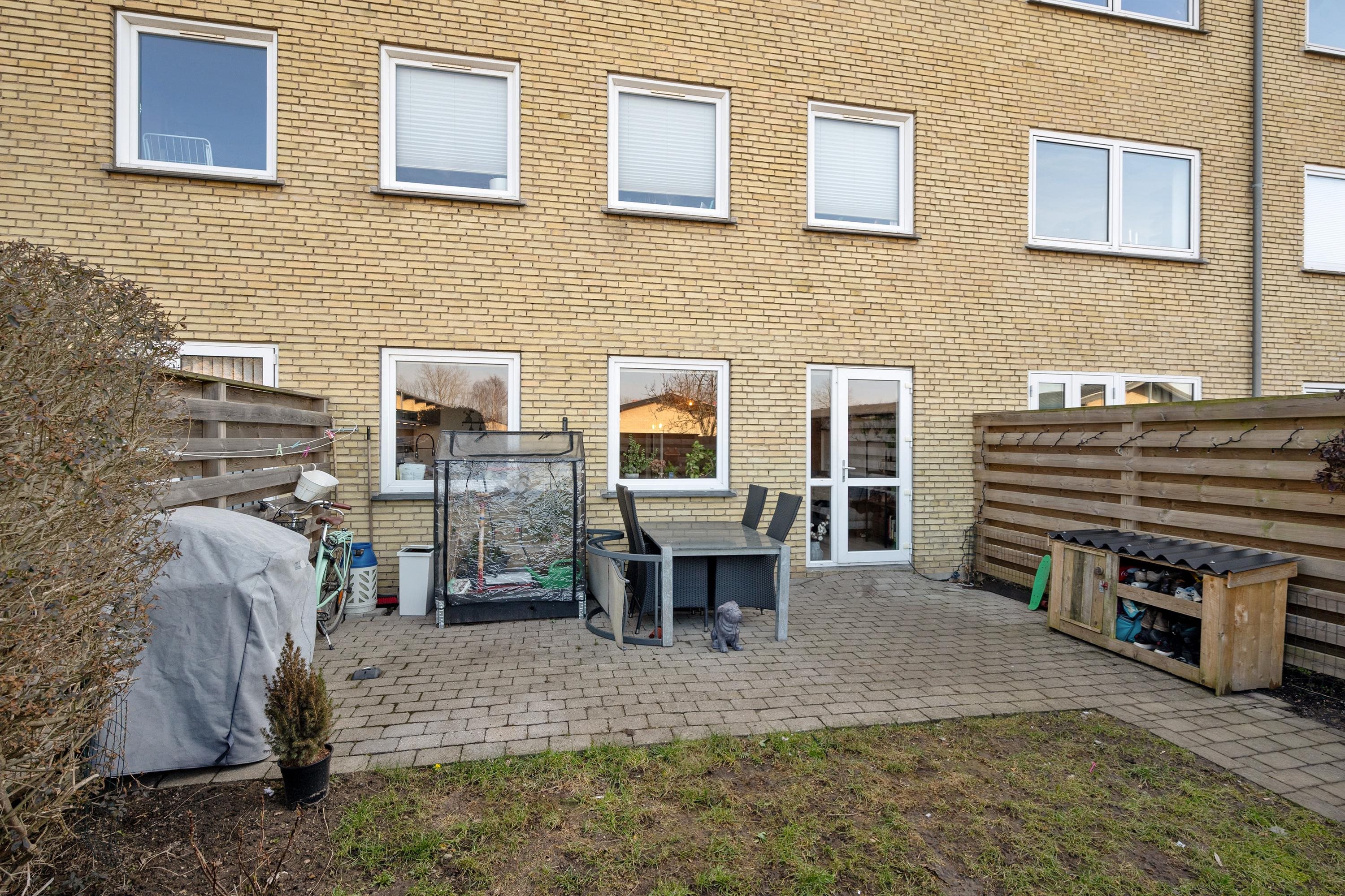 Rønnevangshusene 39, st.. mf., 2630 Taastrup