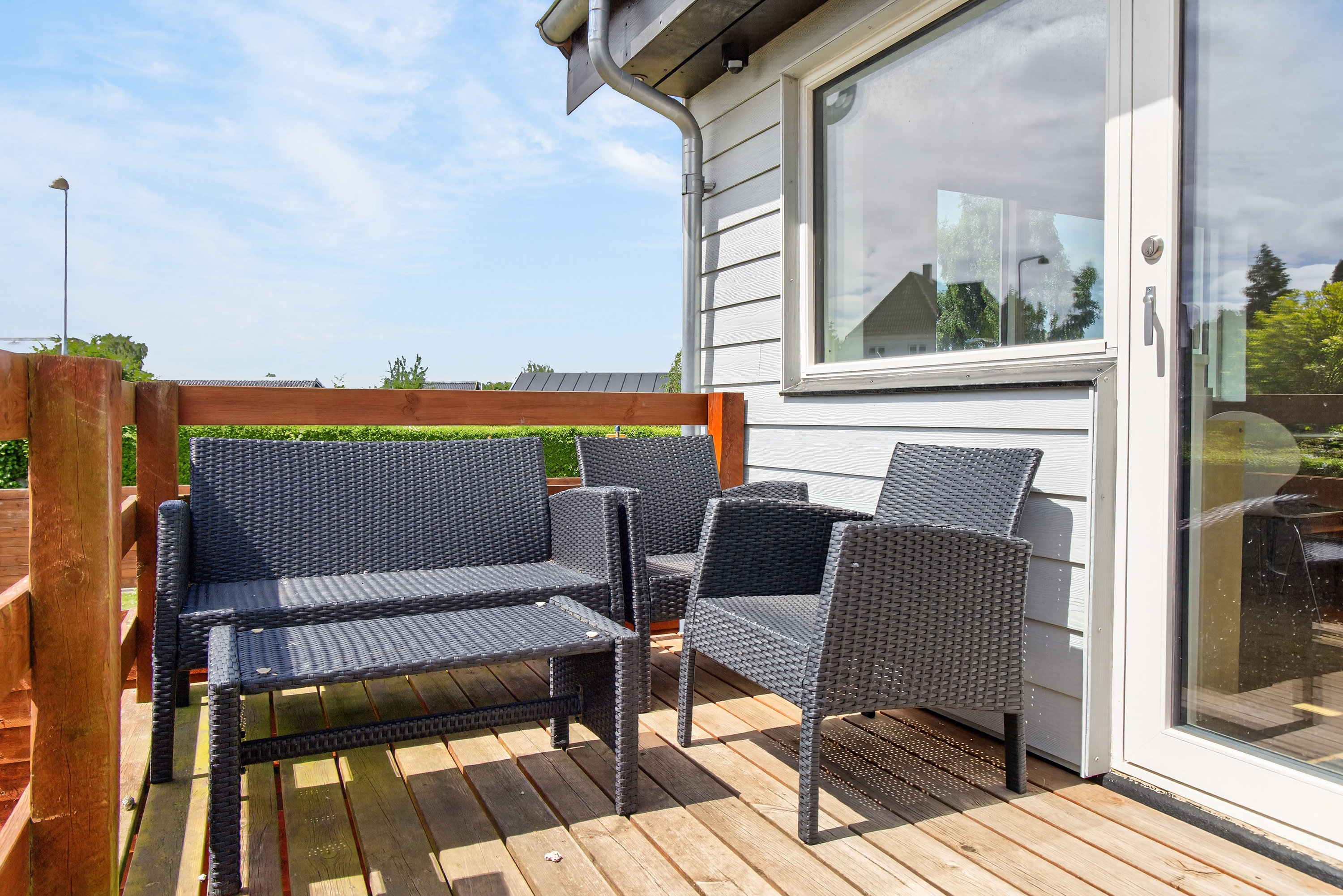 Fremhævet terrasse billede i fuldskærmstilstand. Billede af Byvej 18, 3600 Frederikssund