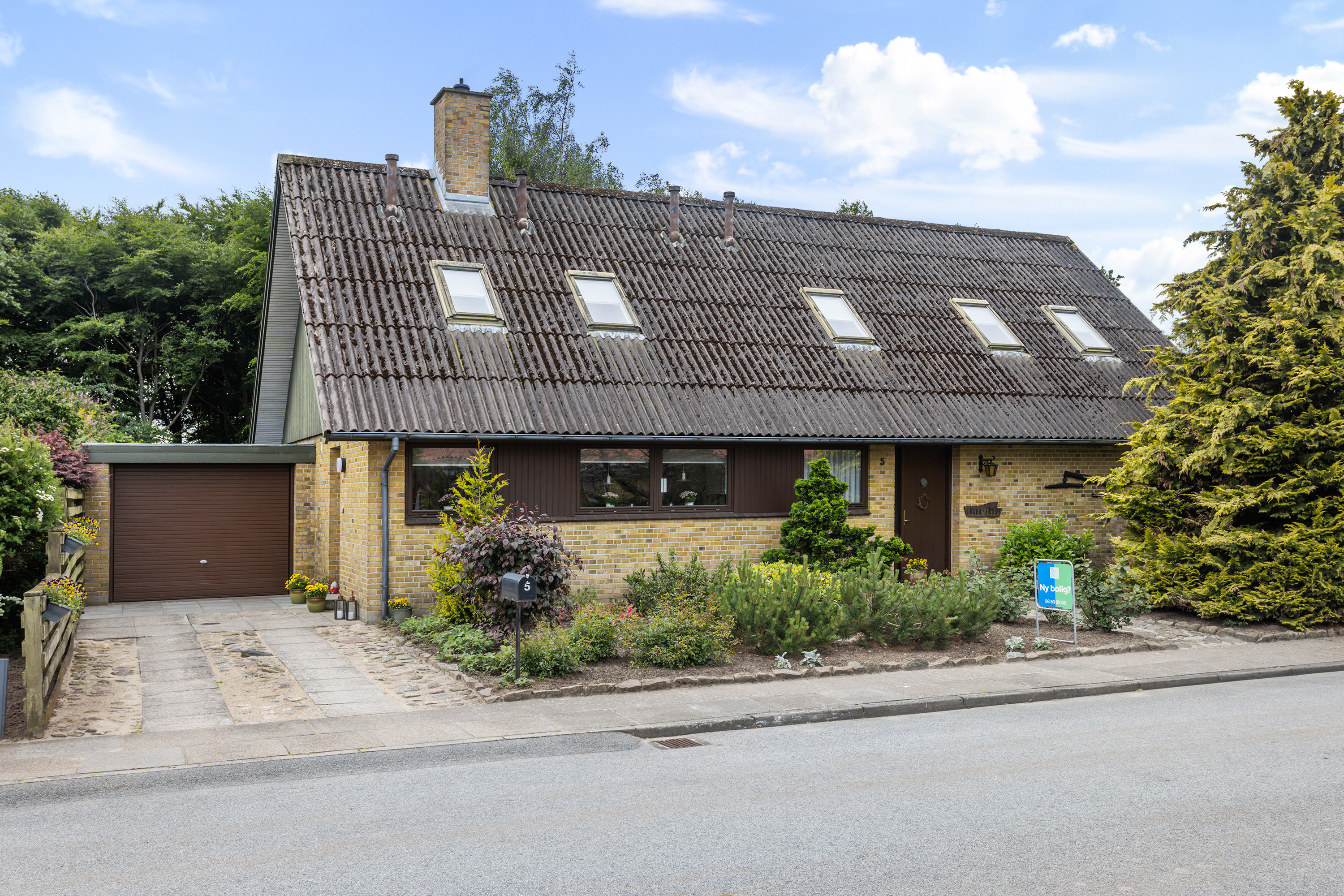 Forsytiavej 5, Serritslev, 9700 Brønderslev