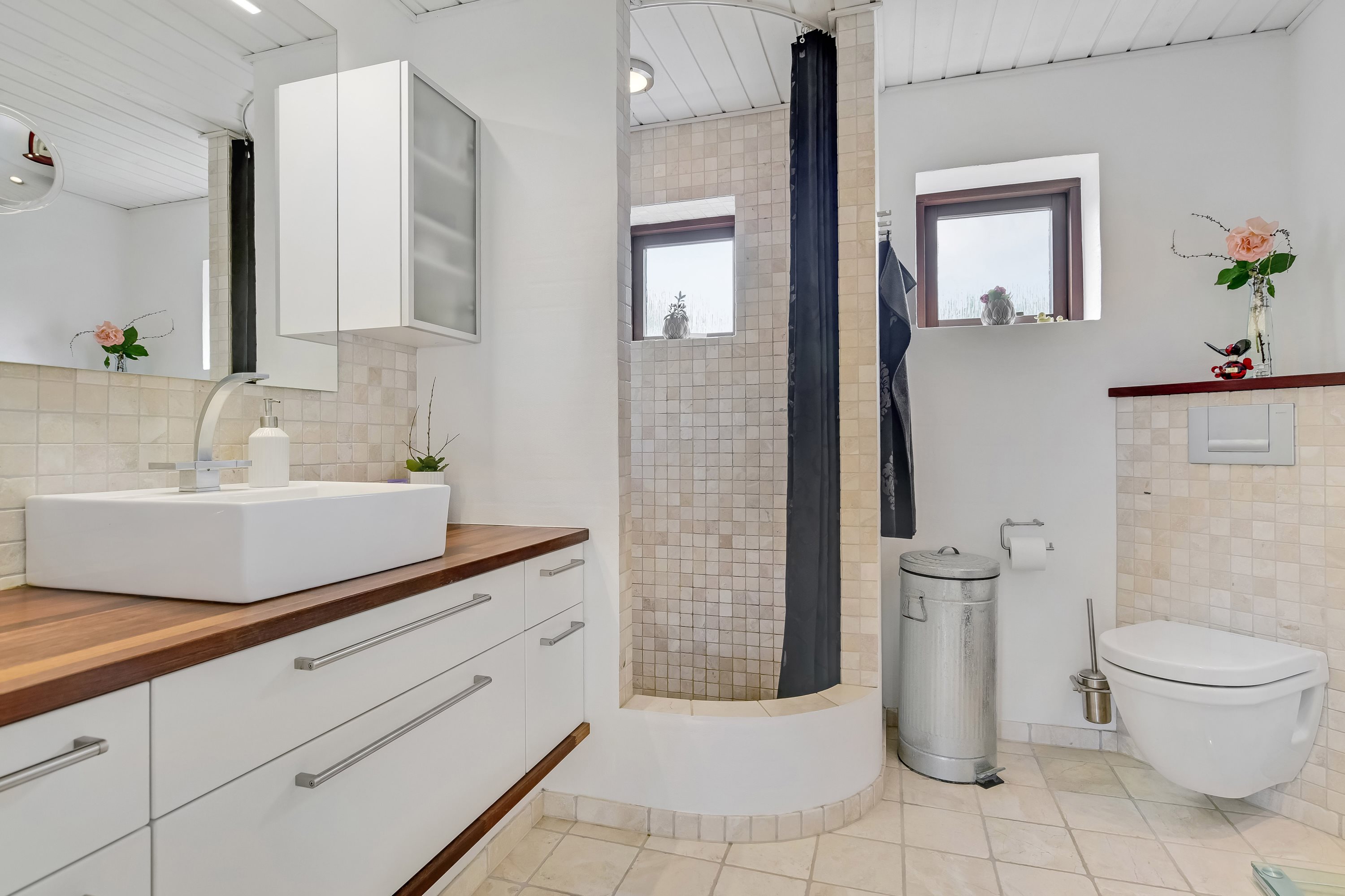 Fremhævet badeværelse billede i fuldskærmstilstand. Billede af Tannebækvej 20, Nørlem, 7620 Lemvig