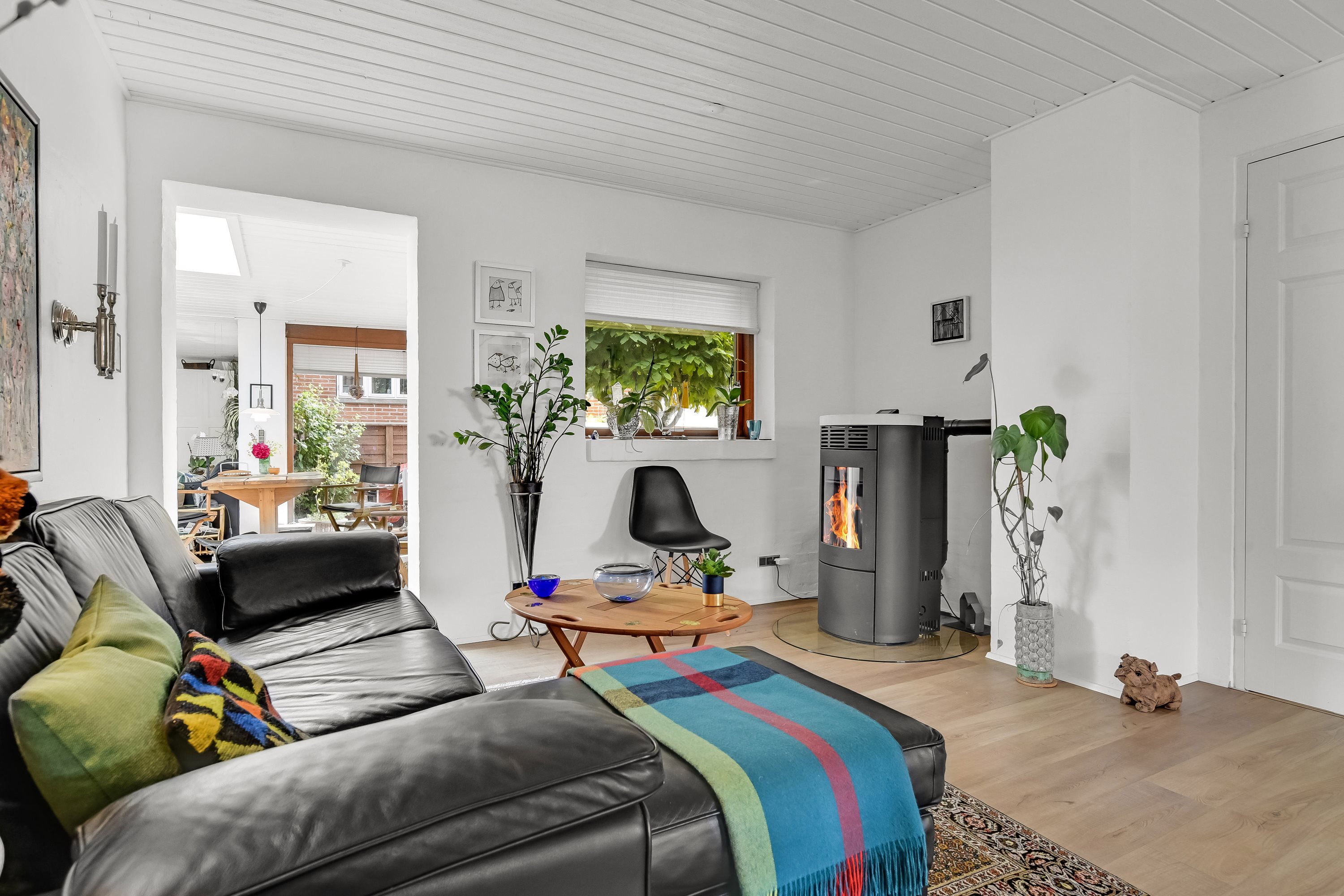 Fremhævet stue billede i fuldskærmstilstand. Billede af Tannebækvej 20, Nørlem, 7620 Lemvig