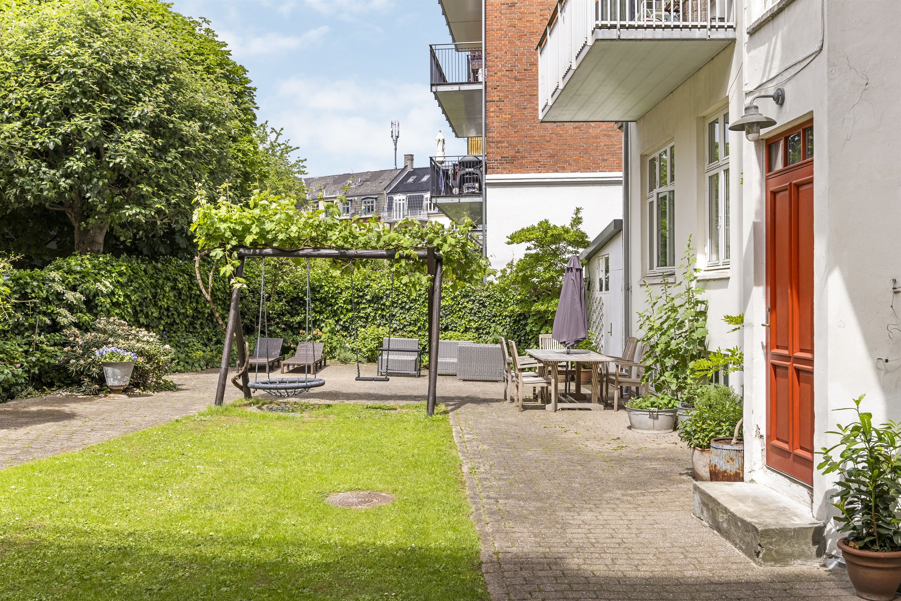 Fremhævet andet billede i fuldskærmstilstand. Billede af Rakelsvej 2, 1. th., 2900 Hellerup