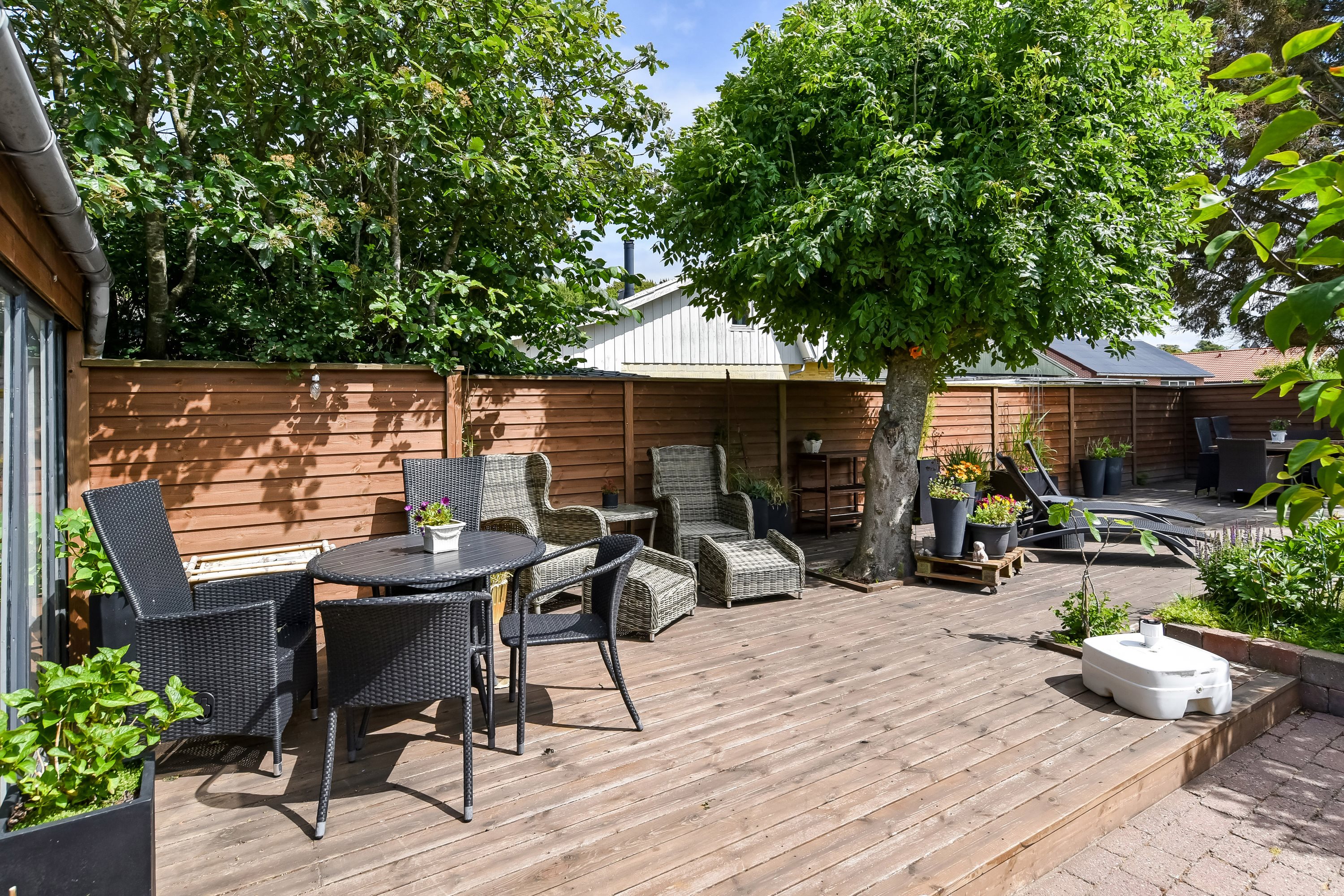 Fremhævet terrasse billede i fuldskærmstilstand. Billede af Tannebækvej 20, Nørlem, 7620 Lemvig