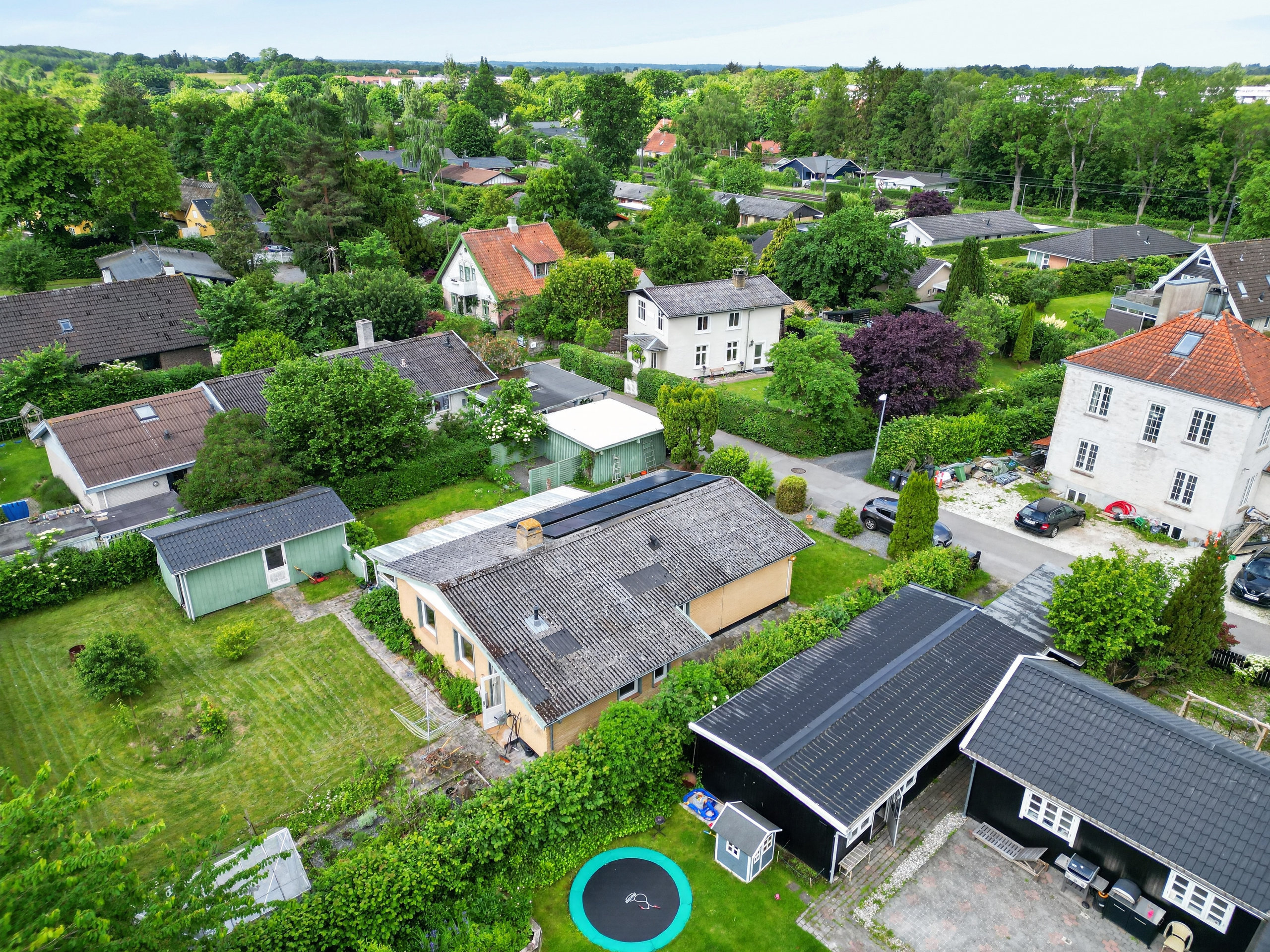 Fremhævet luftfoto billede i fuldskærmstilstand. Billede af Gl Mejerivej 11, 3050 Humlebæk