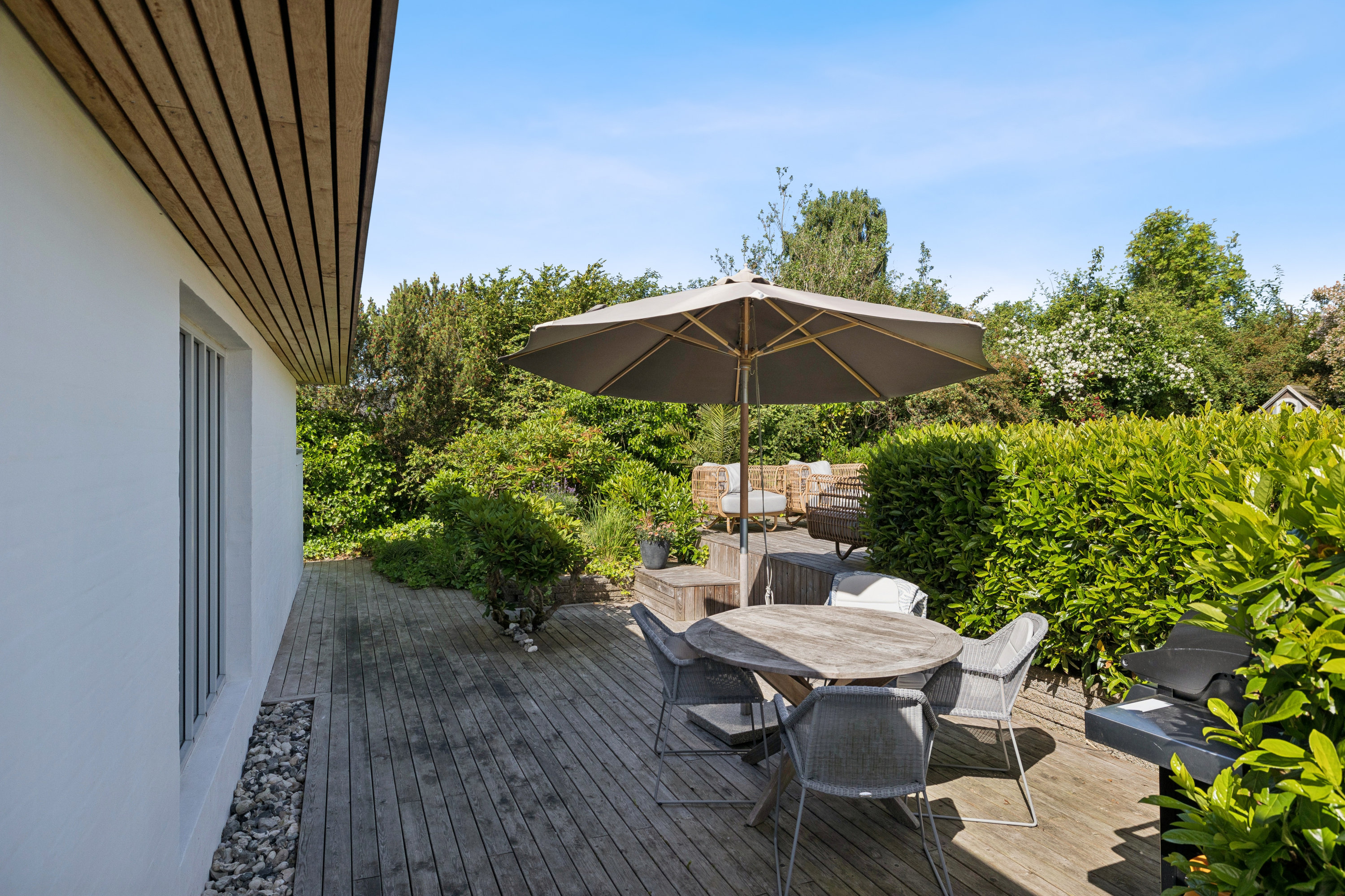 Fremhævet terrasse billede i fuldskærmstilstand. Billede af Cortinavej 6, Stilling, 8660 Skanderborg