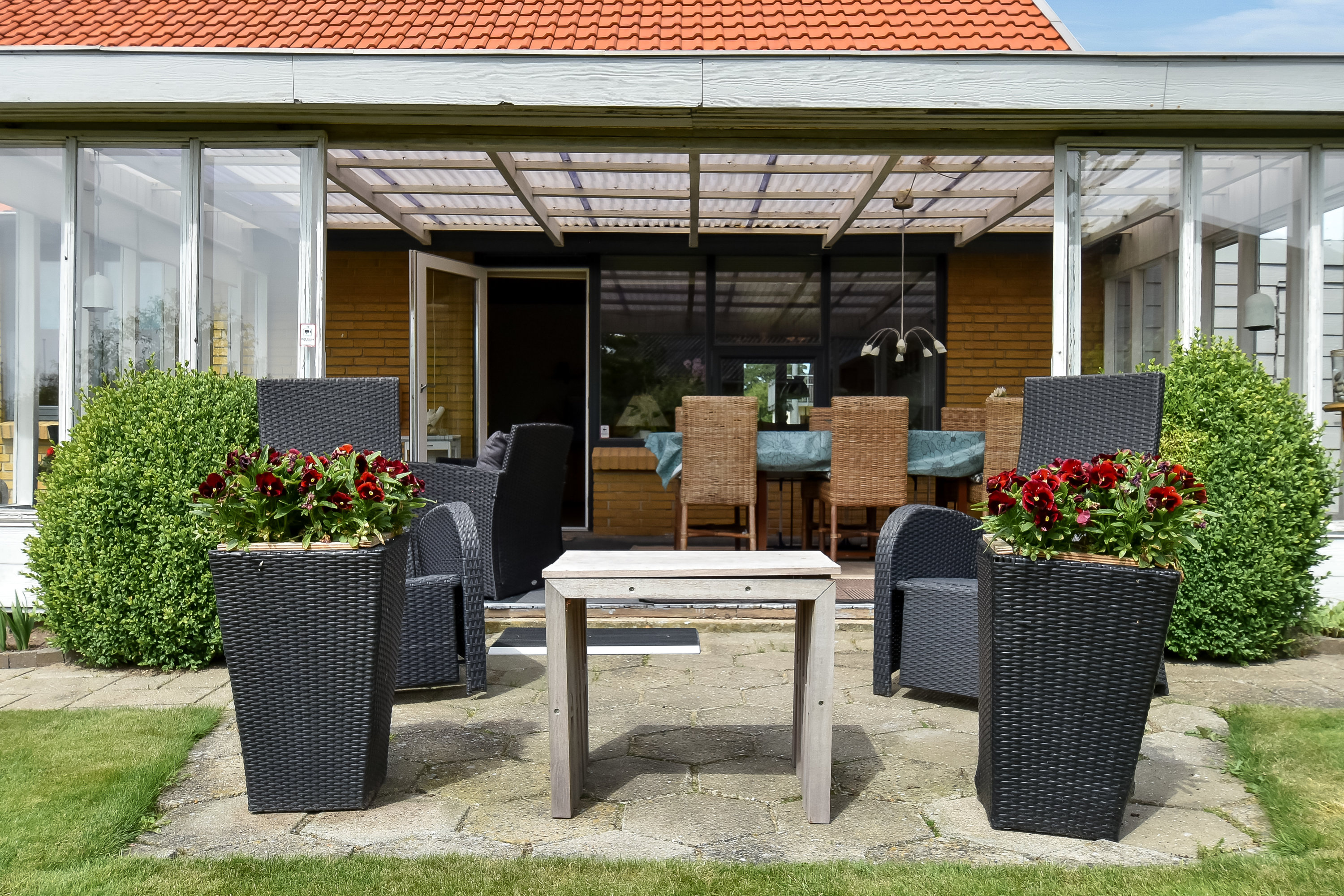 Fremhævet terrasse billede i fuldskærmstilstand. Billede af Kollundvej 36, Lind, 7400 Herning