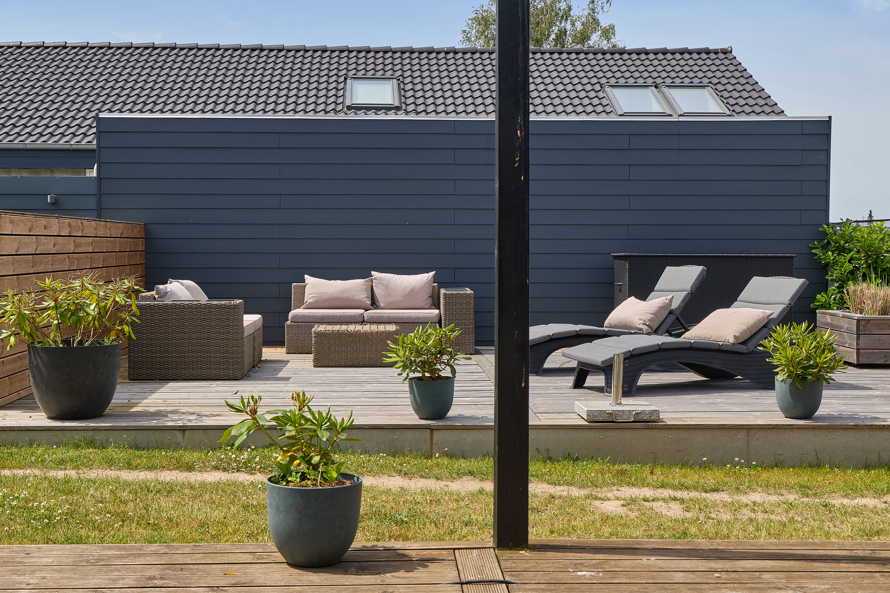 Fremhævet terrasse billede i fuldskærmstilstand. Billede af Vibevej 13, 3660 Stenløse