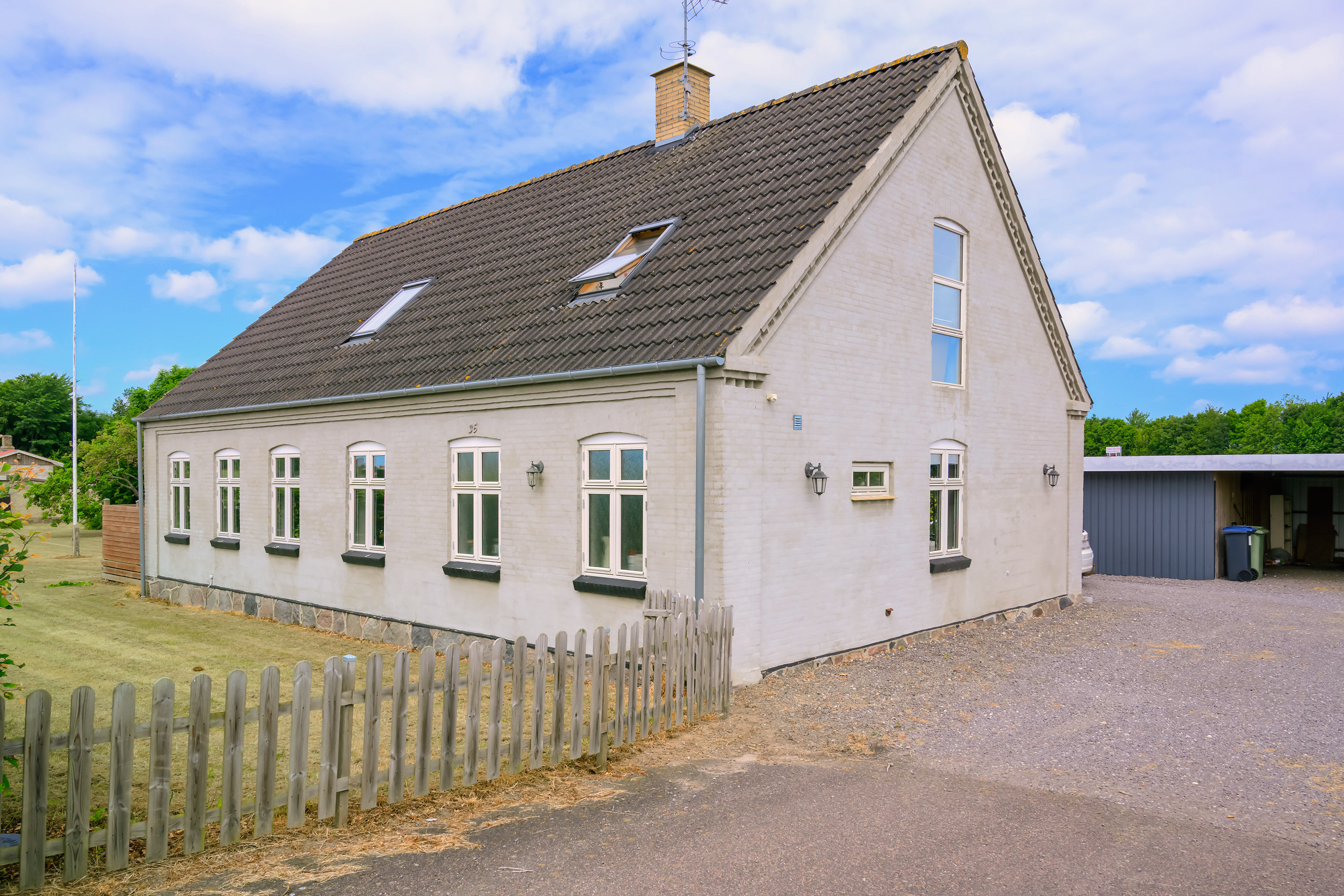 Fremhævet facade billede i fuldskærmstilstand. Billede af Gl. Landevej 35, Toreby, 4891 Toreby L
