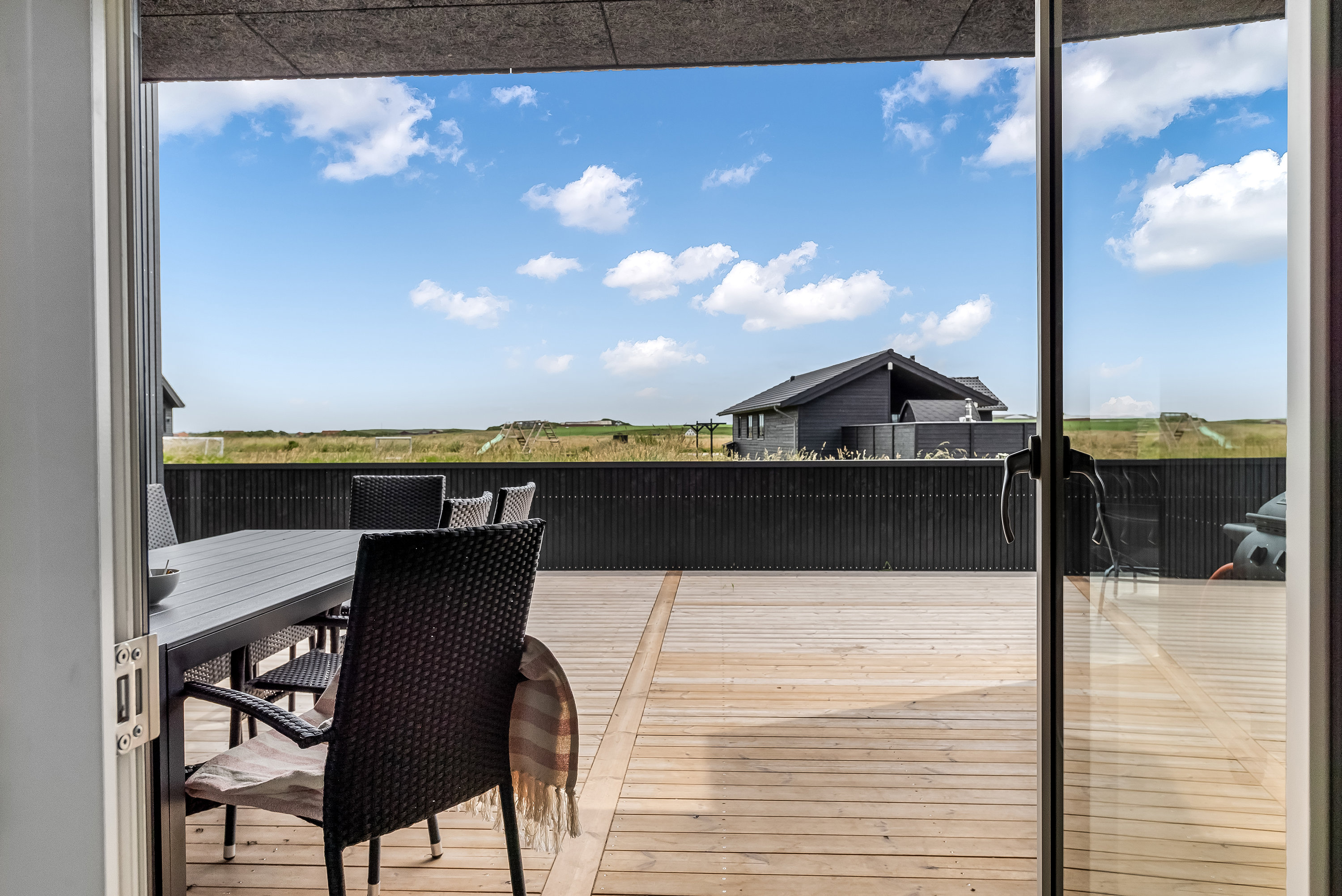 Fremhævet overdækket terrasse billede i fuldskærmstilstand. Billede af Neerlandiavej 69, Vejlby, 7673 Harboøre
