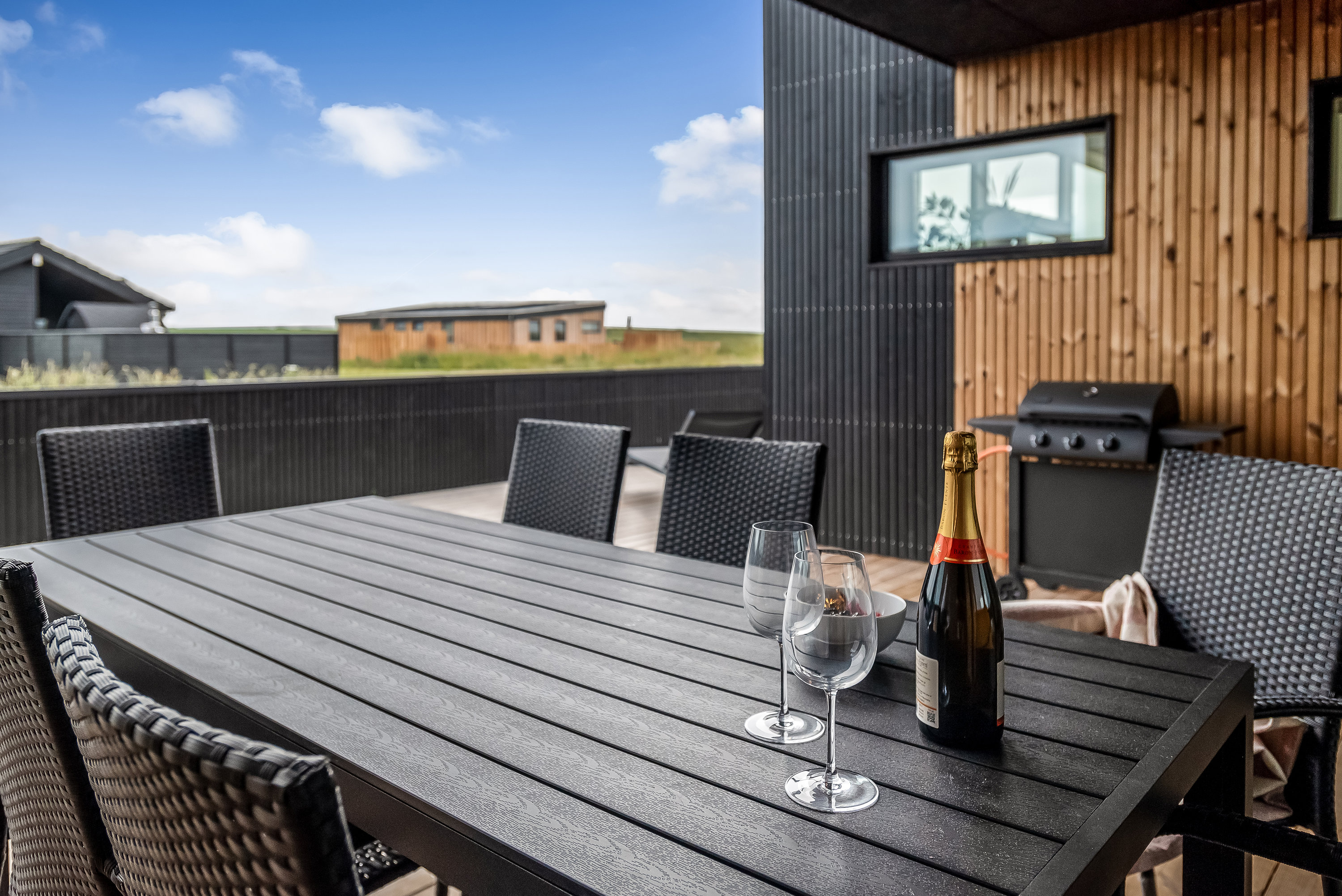 Fremhævet terrasse billede i fuldskærmstilstand. Billede af Neerlandiavej 69, Vejlby, 7673 Harboøre