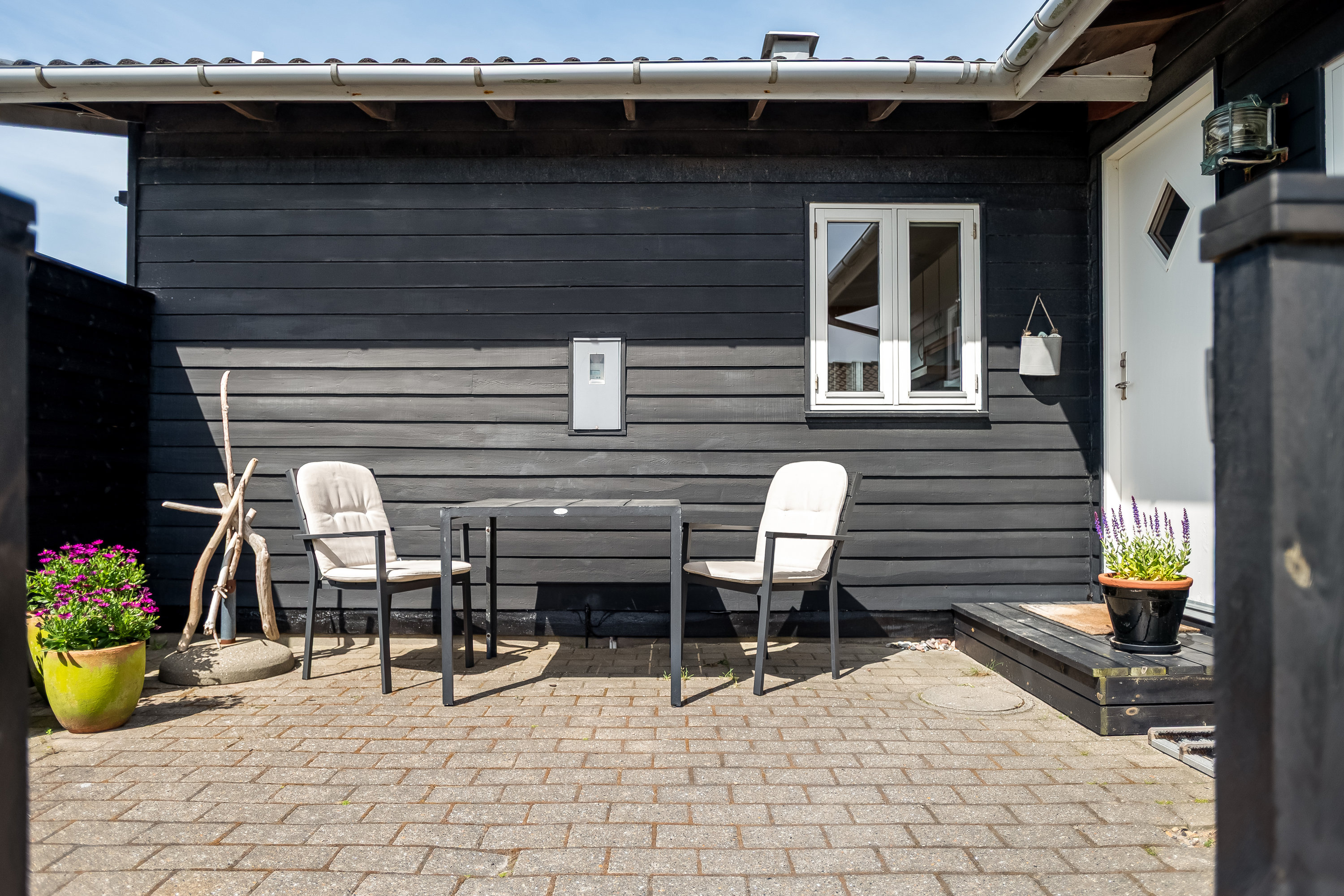 Fremhævet terrasse billede i fuldskærmstilstand. Billede af Hermodsvej 2, 7673 Harboøre