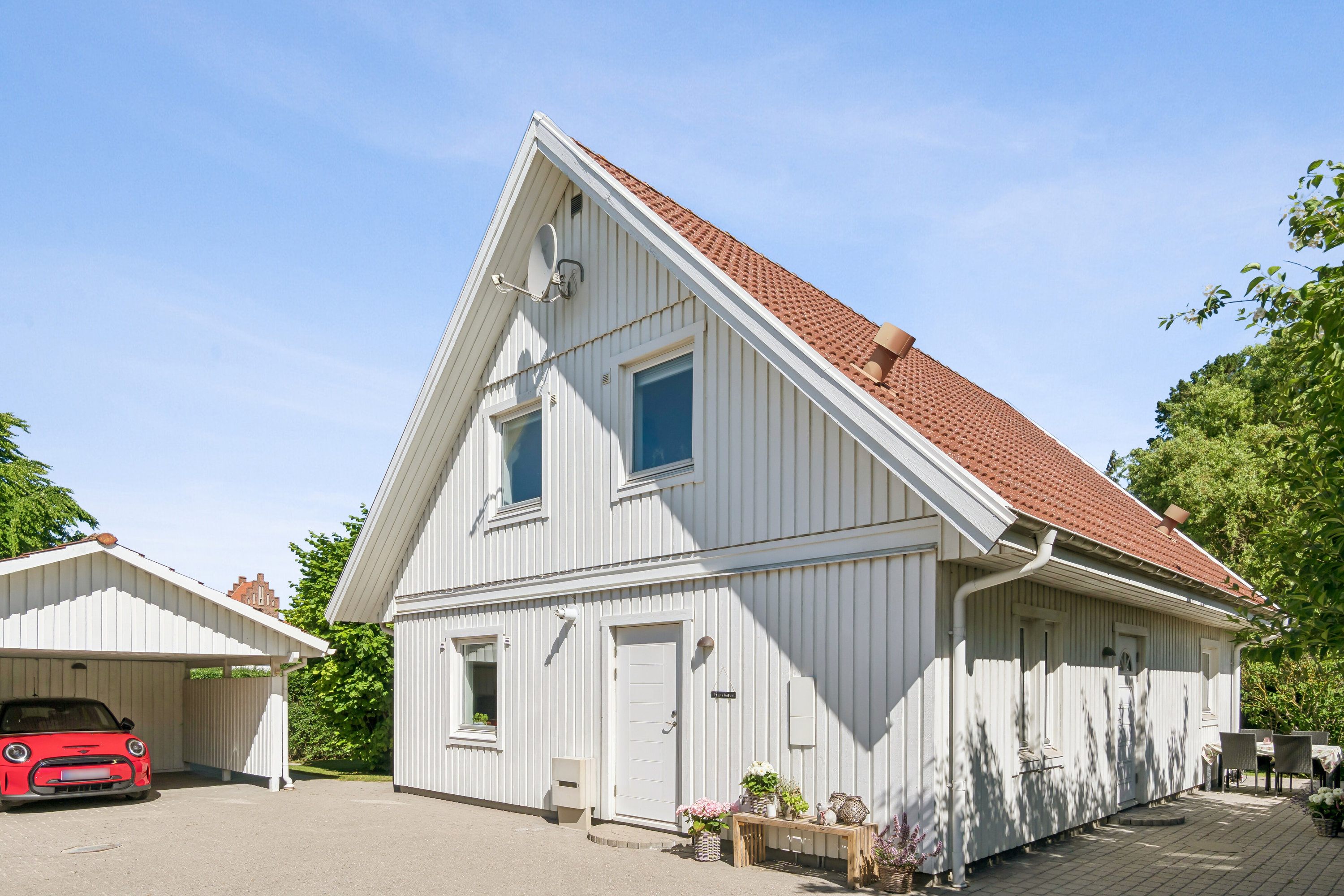 Fremhævet set fra vejen billede i fuldskærmstilstand. Billede af Ryttergårdsvej 2, Gundsømagle, 4000 Roskilde