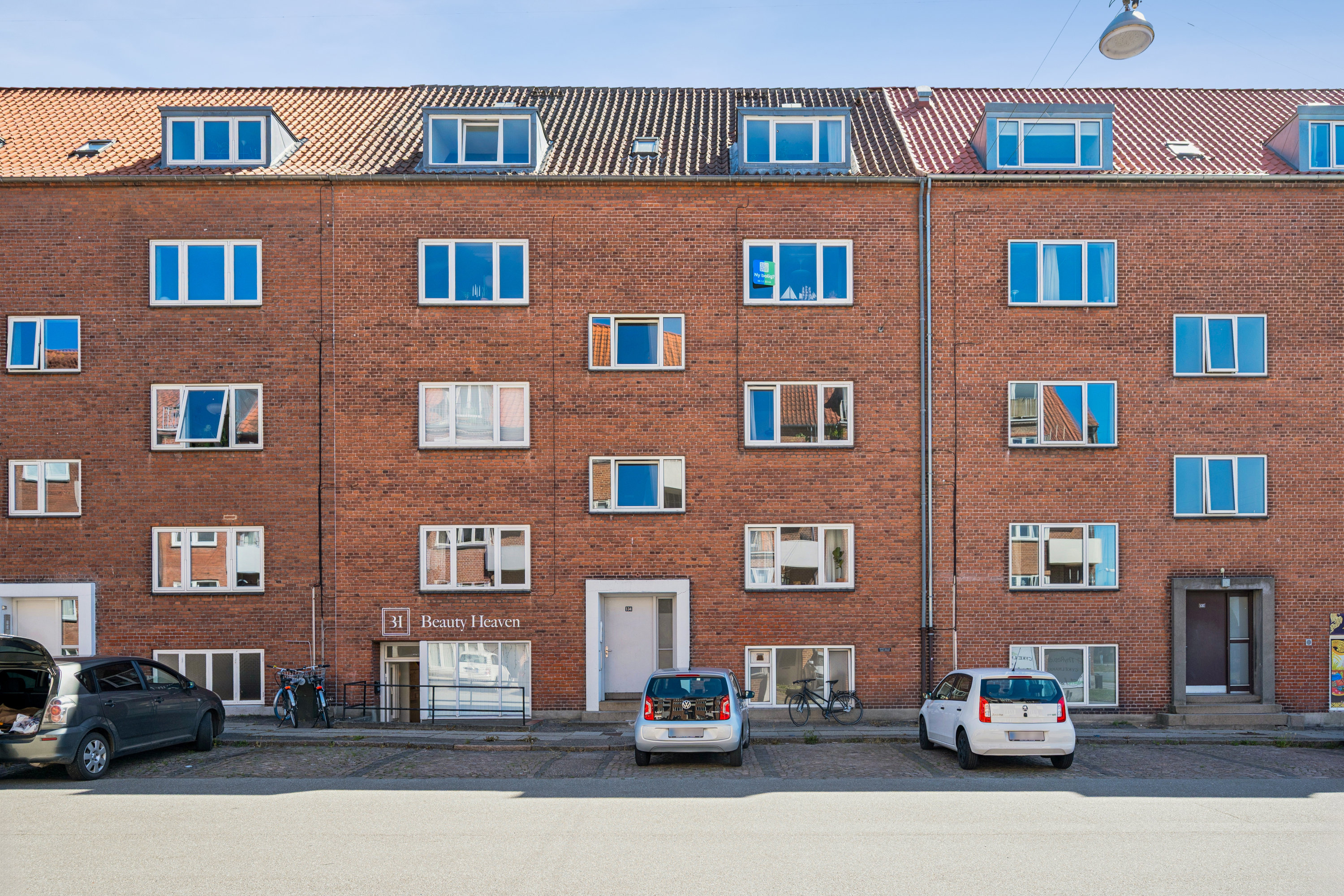 Fremhævet andet billede i fuldskærmstilstand. Billede af Silkeborgvej 134, 2. th., 8000 Aarhus C
