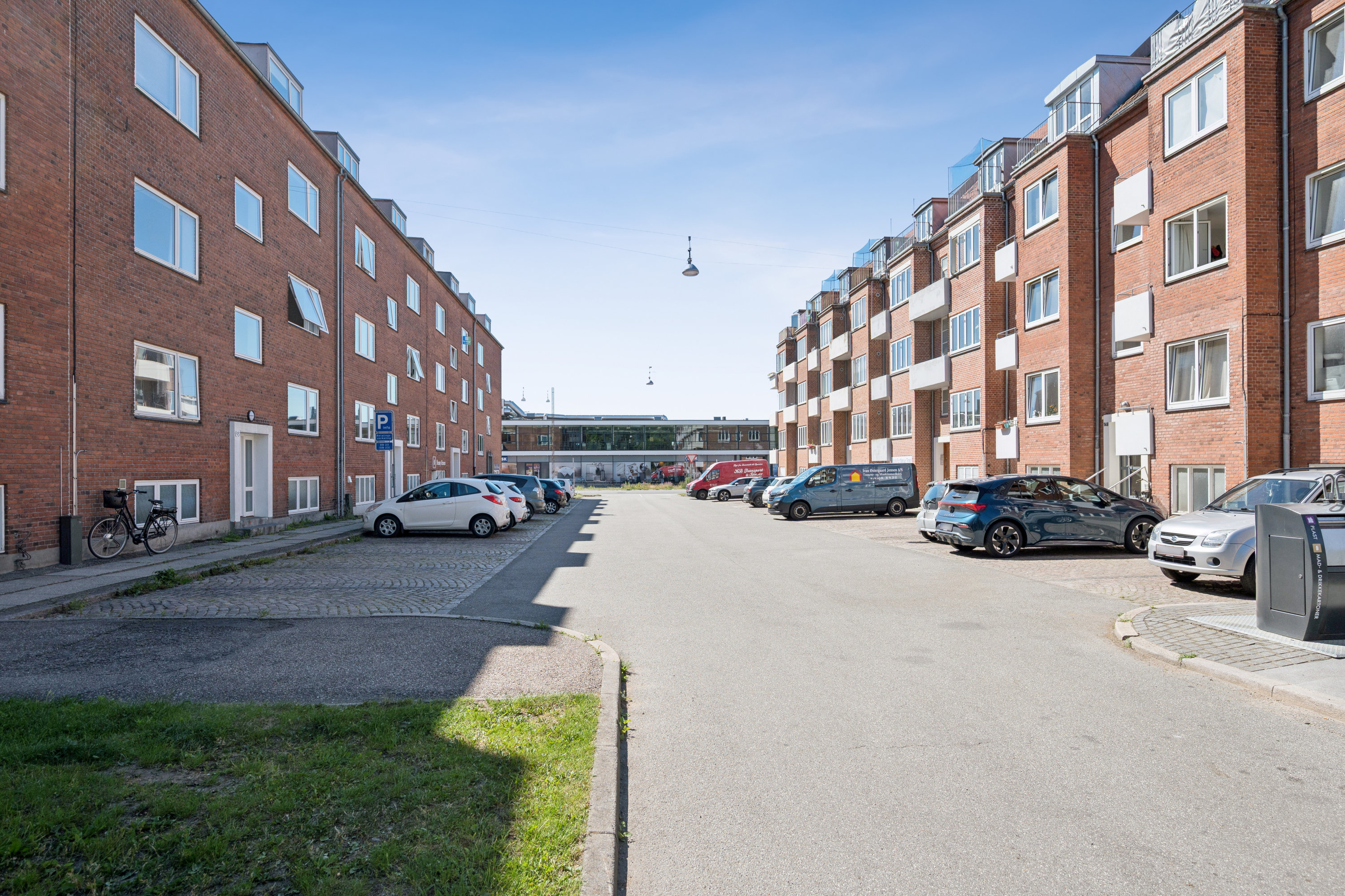 Fremhævet andet billede i fuldskærmstilstand. Billede af Silkeborgvej 134, 2. th., 8000 Aarhus C