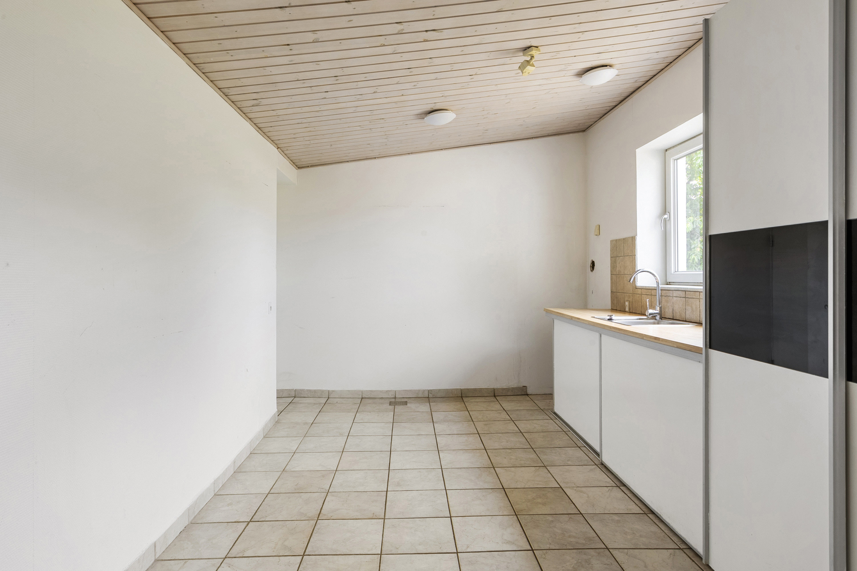 Fremhævet køkken billede i fuldskærmstilstand. Billede af Brunbjergvej 3, Løjt Kirkeby, 6200 Aabenraa