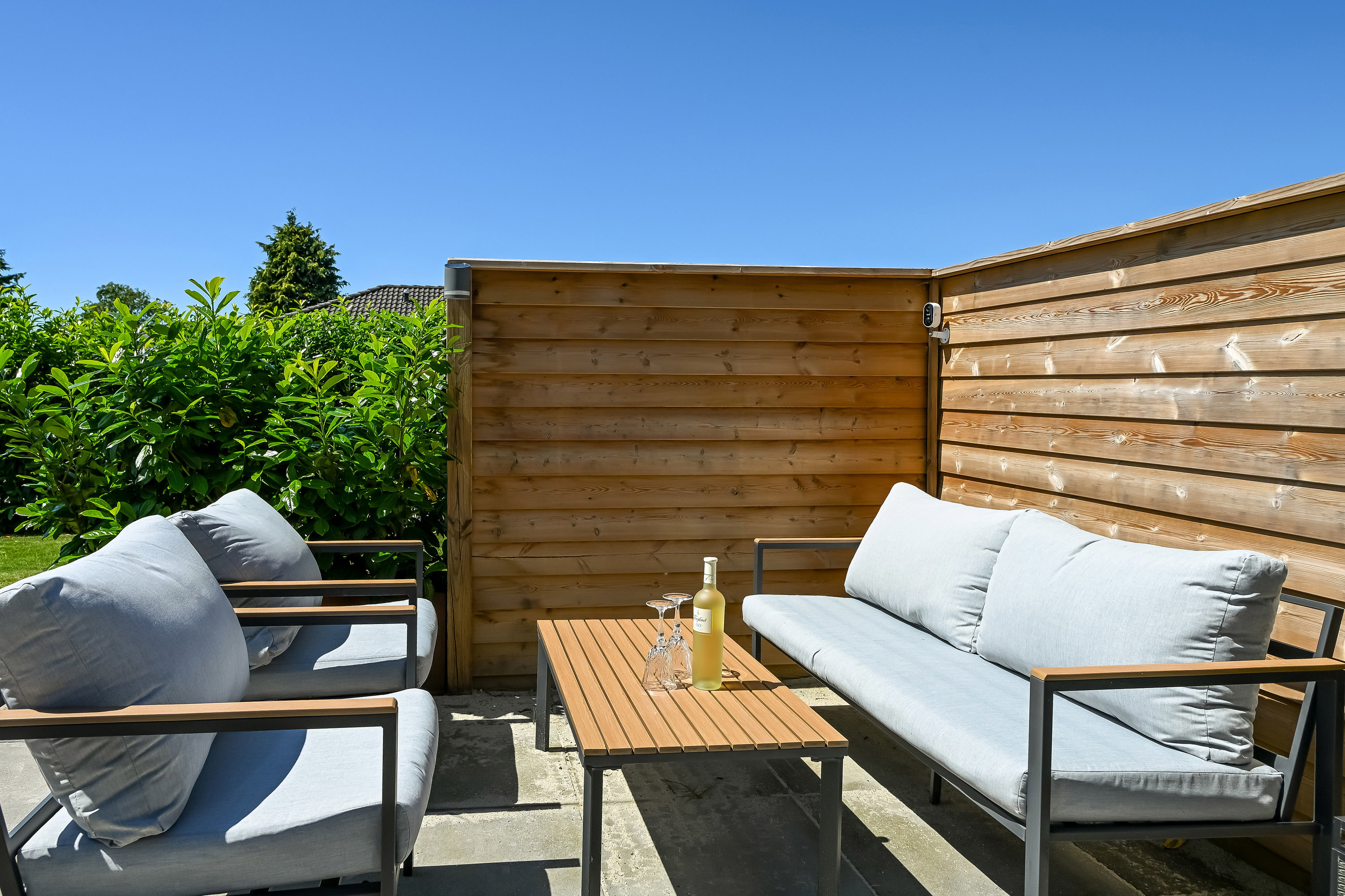 Fremhævet terrasse billede i fuldskærmstilstand. Billede af Solvangen 33, 6715 Esbjerg N