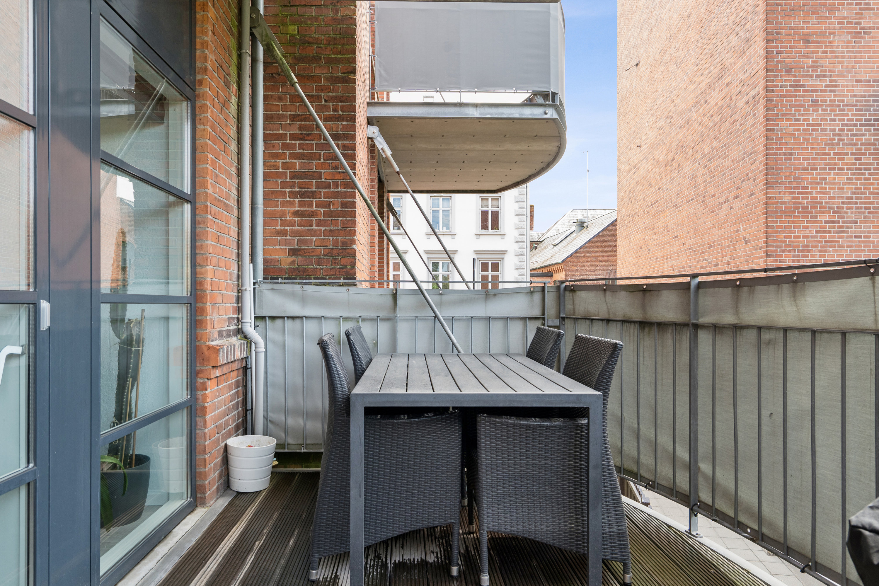 Fremhævet terrasse billede i fuldskærmstilstand. Billede af Steen Blichers Gade 1D, st.. th., 8900 Randers C