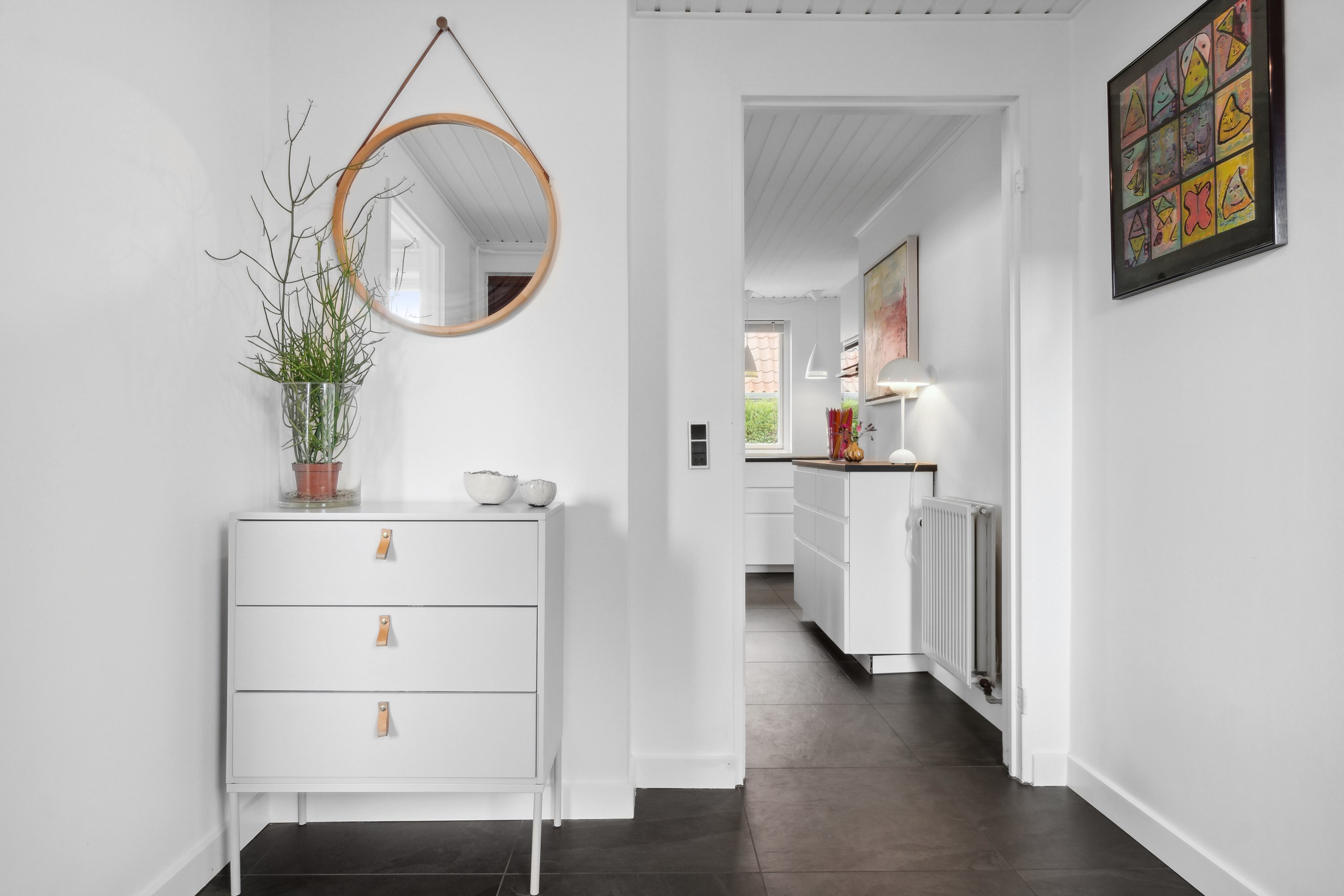 Miniaturebillede 1: gang. Billede af Rybakkevej 20, 2791 Dragør