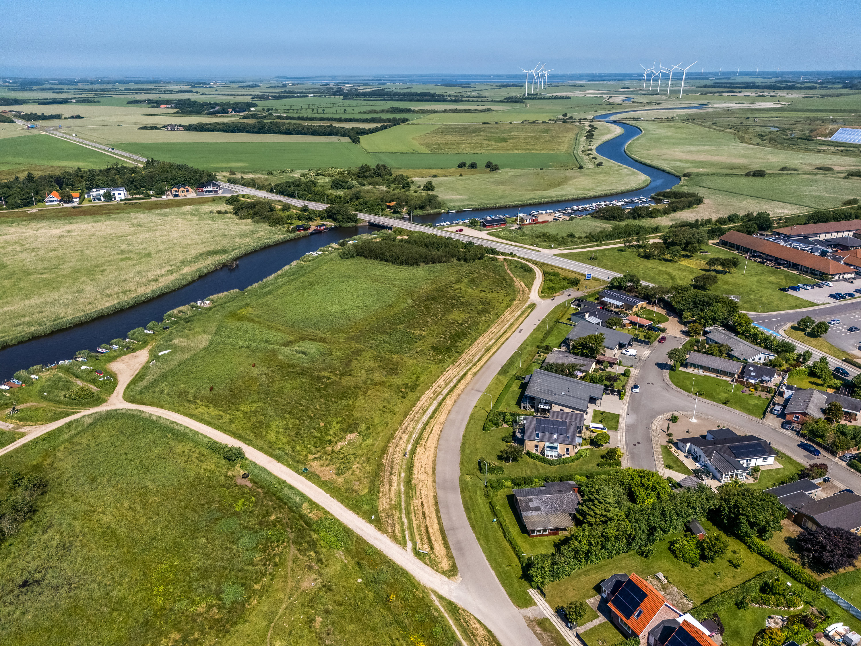 Fremhævet luftfoto billede i fuldskærmstilstand. Billede af Mågevej 13, 6950 Ringkøbing