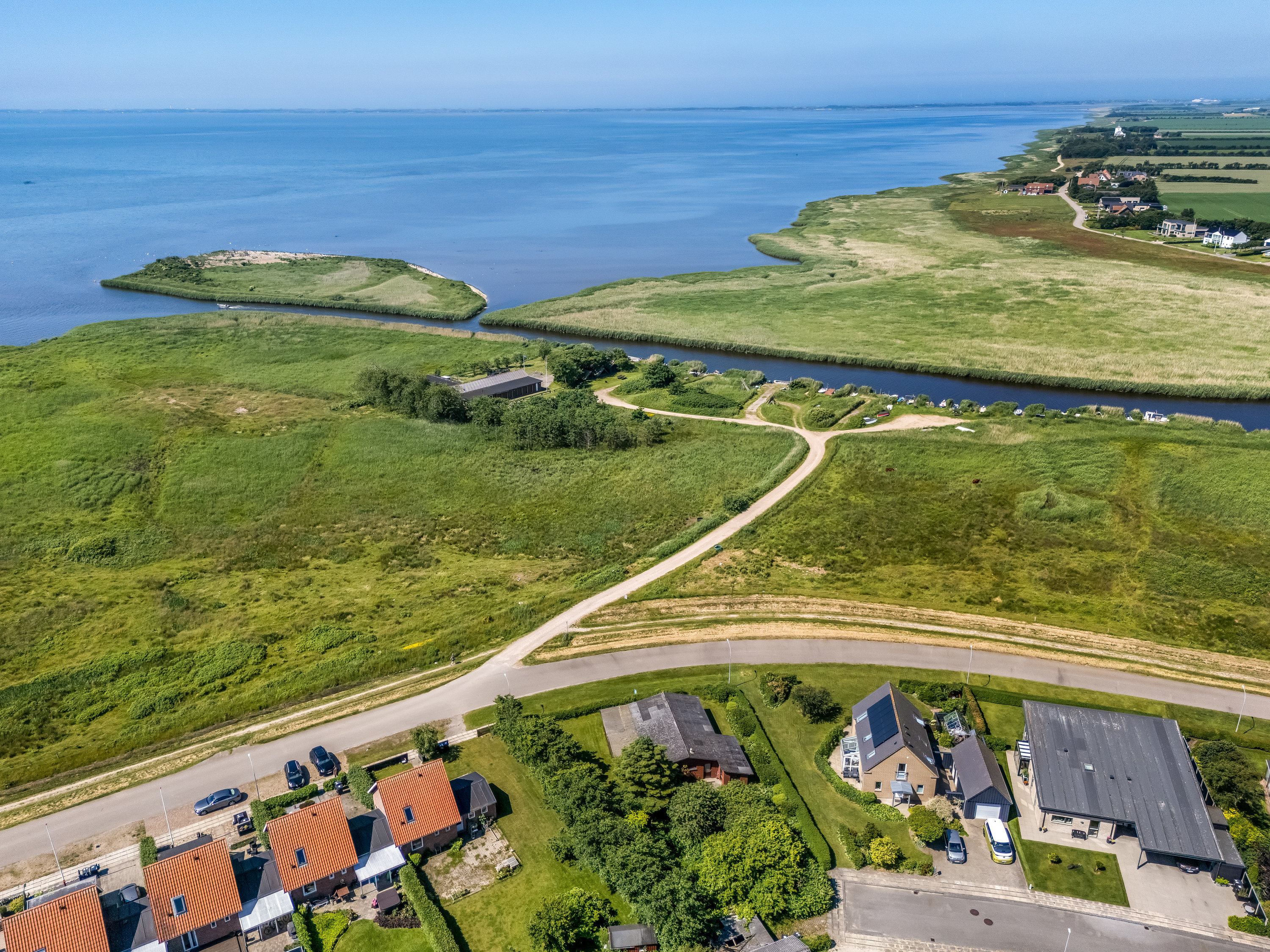 Fremhævet luftfoto billede i fuldskærmstilstand. Billede af Mågevej 13, 6950 Ringkøbing