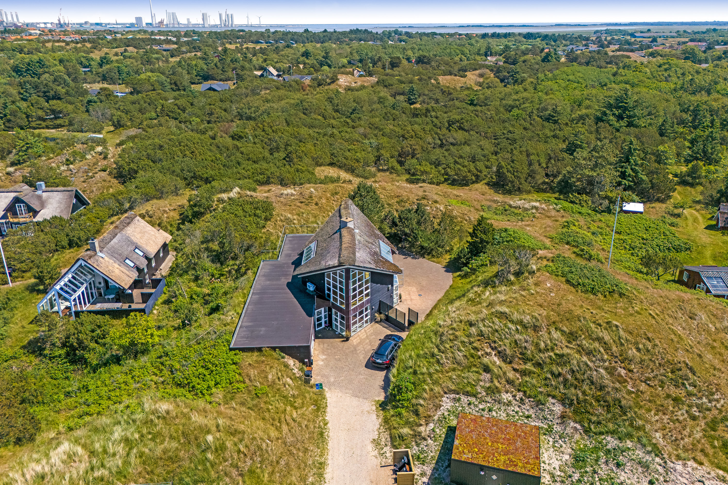 Fremhævet luftfoto billede i fuldskærmstilstand. Billede af Skovstien 47, Fanø Bad, 6720 Fanø