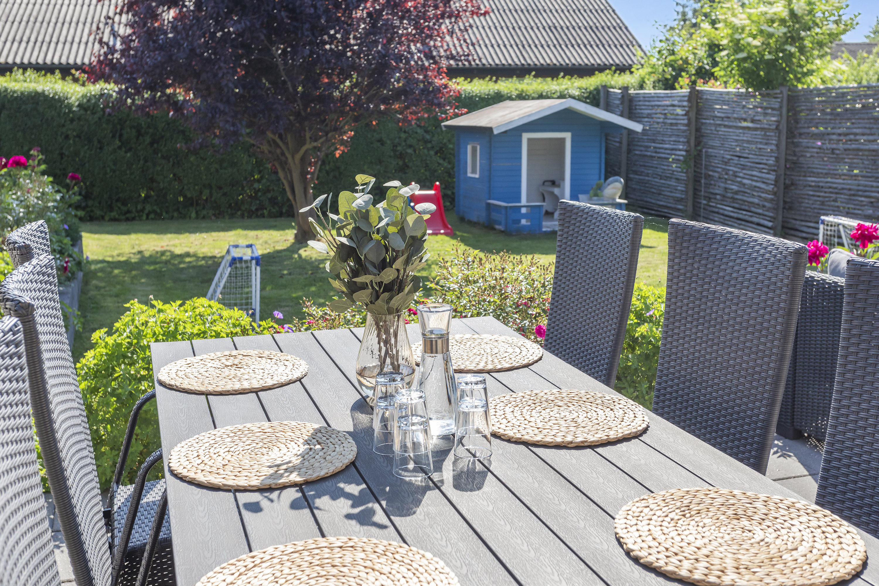 Fremhævet terrasse billede i fuldskærmstilstand. Billede af Udbyvej 7, 2740 Skovlunde