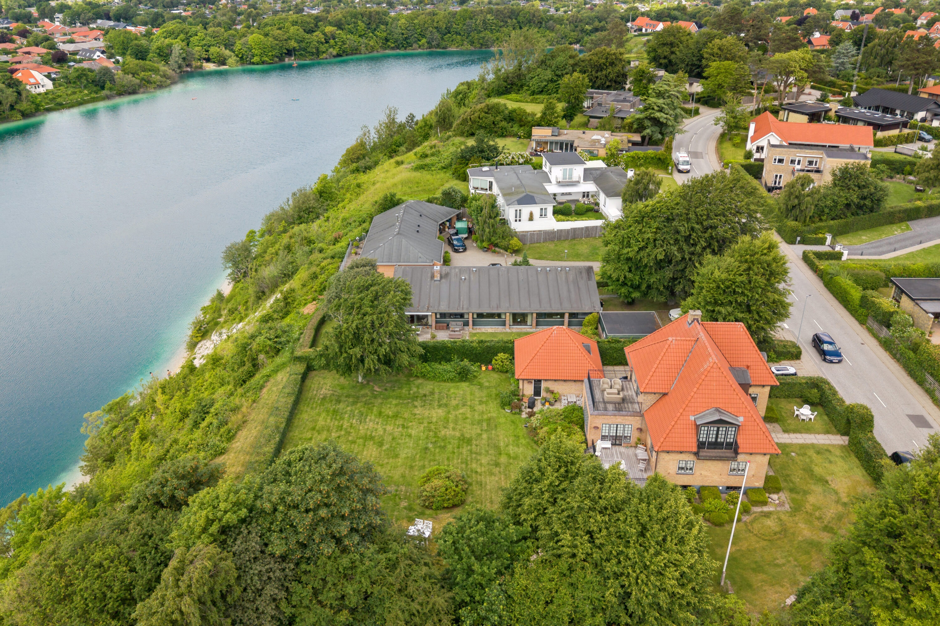 Fremhævet luftfoto billede i fuldskærmstilstand. Billede af Strøybergsvej 72, 9000 Aalborg