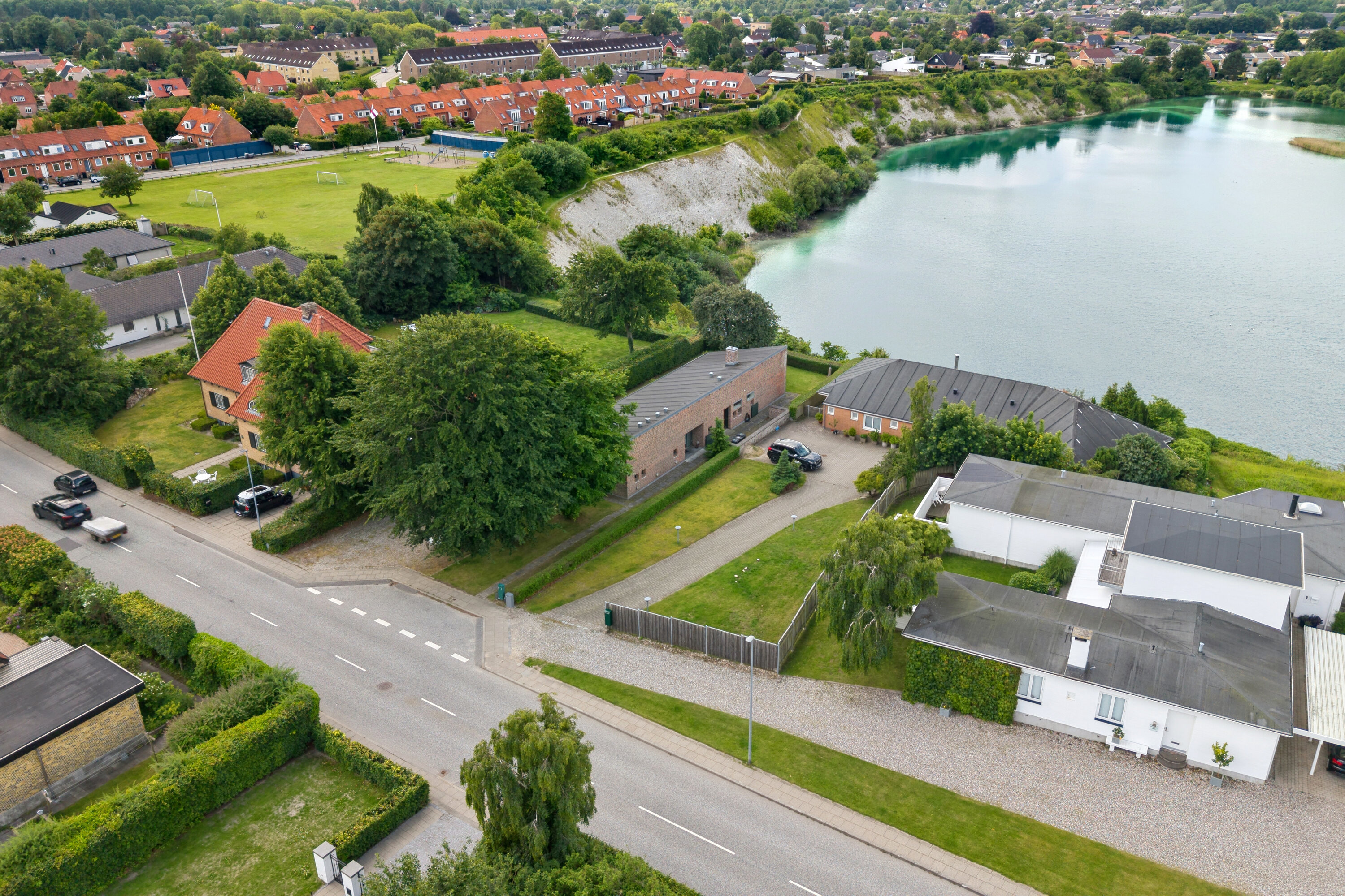 Fremhævet luftfoto billede i fuldskærmstilstand. Billede af Strøybergsvej 72, 9000 Aalborg