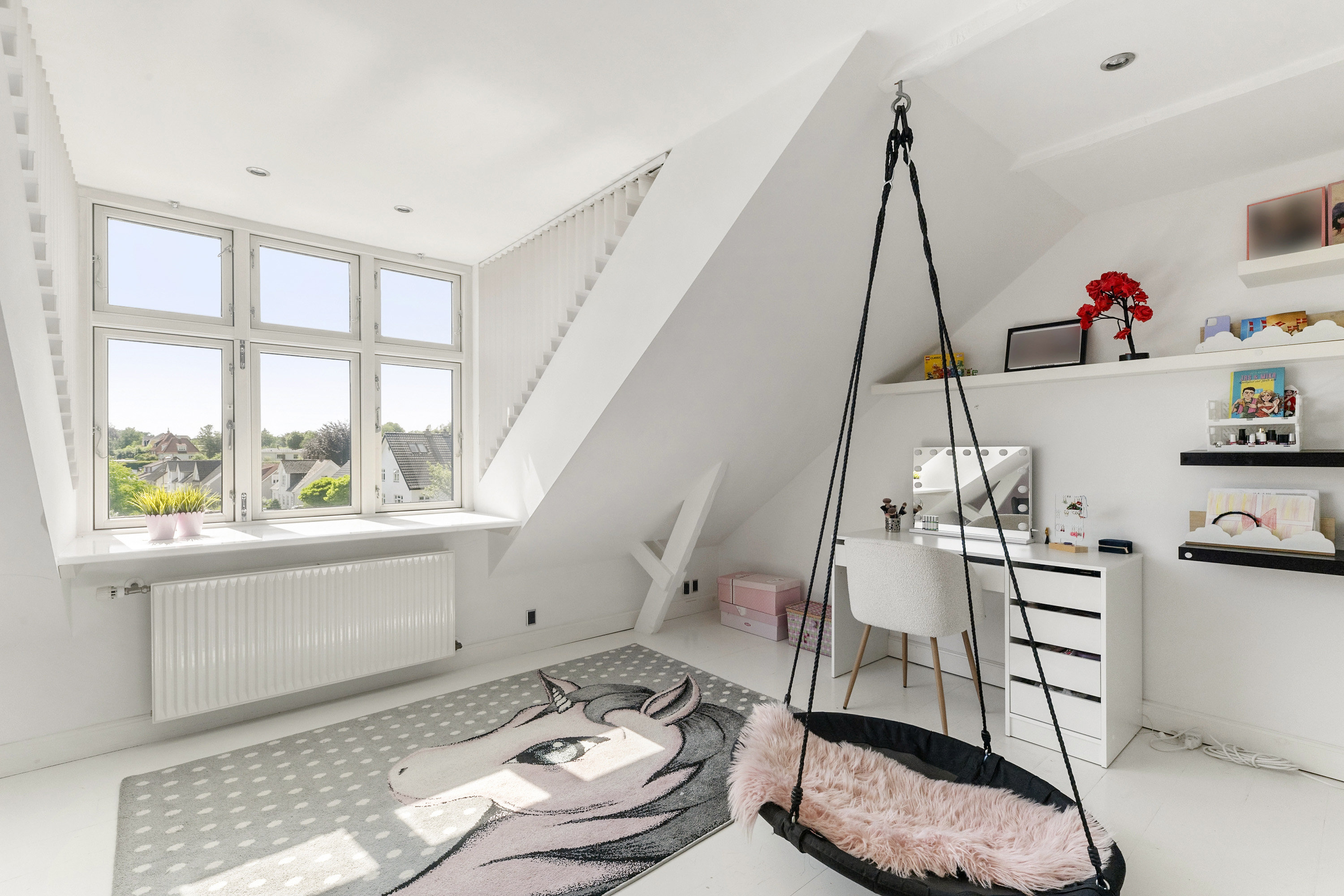 Fremhævet børneværelse billede i fuldskærmstilstand. Billede af Kirkevej 27, Tommerup St, 5690 Tommerup