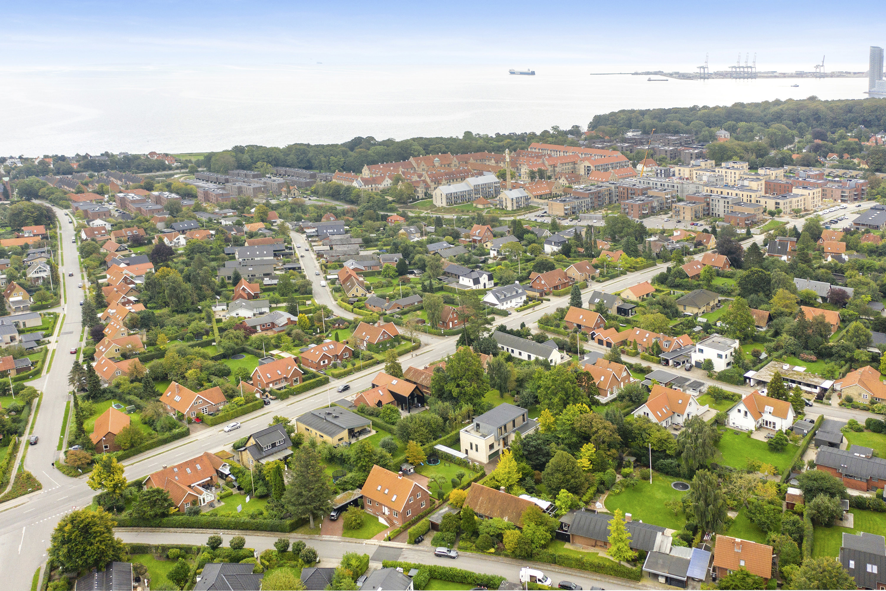 Fremhævet  billede i fuldskærmstilstand. Billede af Højrisvej 22, 8240 Risskov