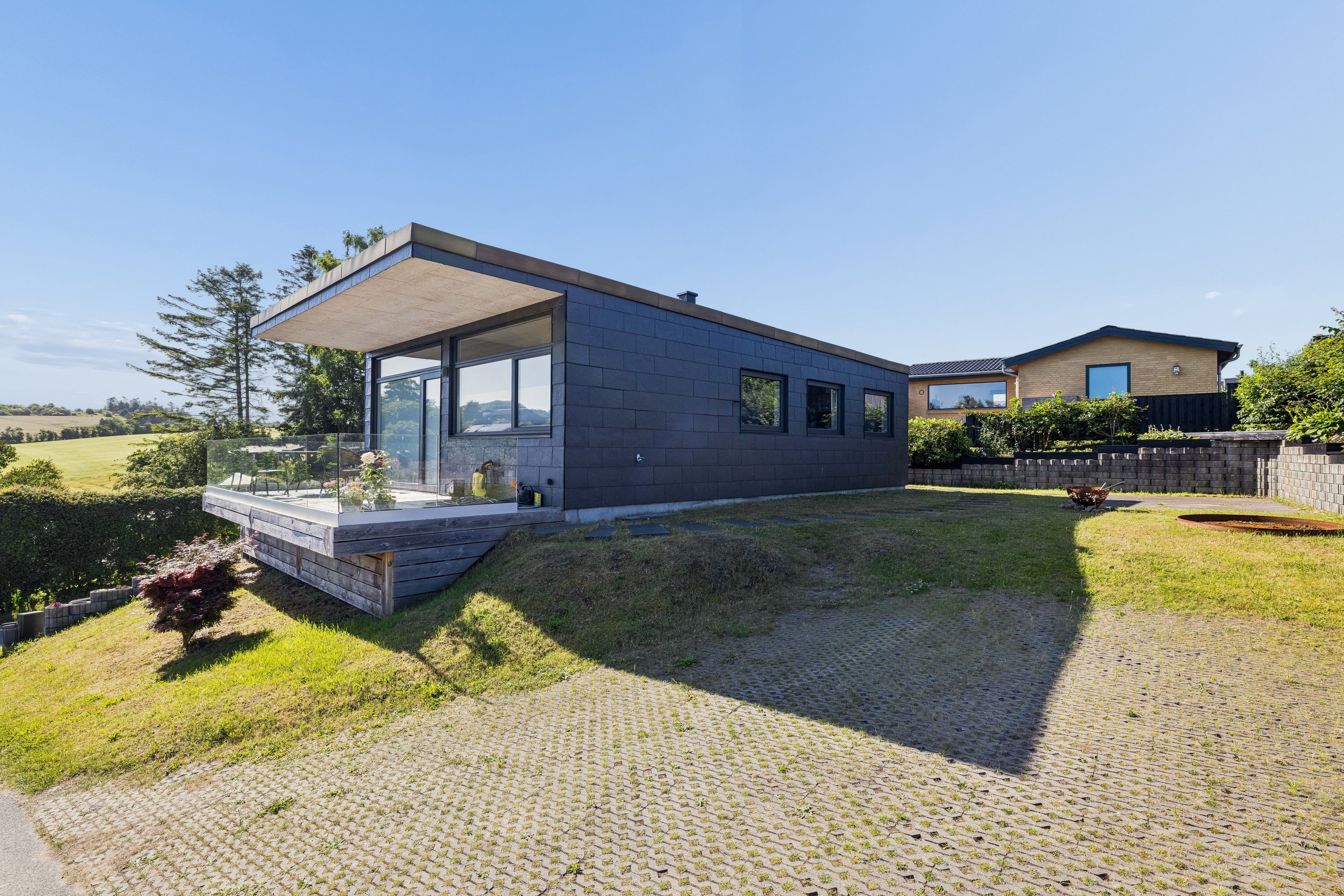 Strandvejen 62, Hjarbæk, 8831 Løgstrup