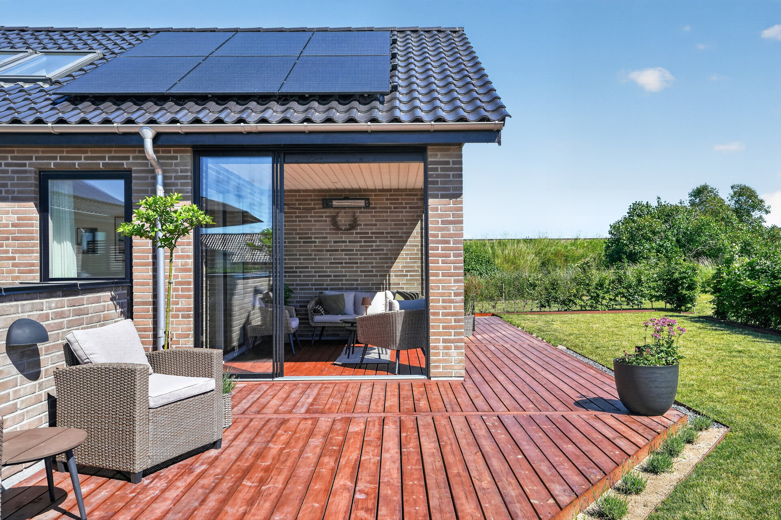 Fremhævet terrasse billede i fuldskærmstilstand. Billede af Søndermarken 194, 4340 Tølløse