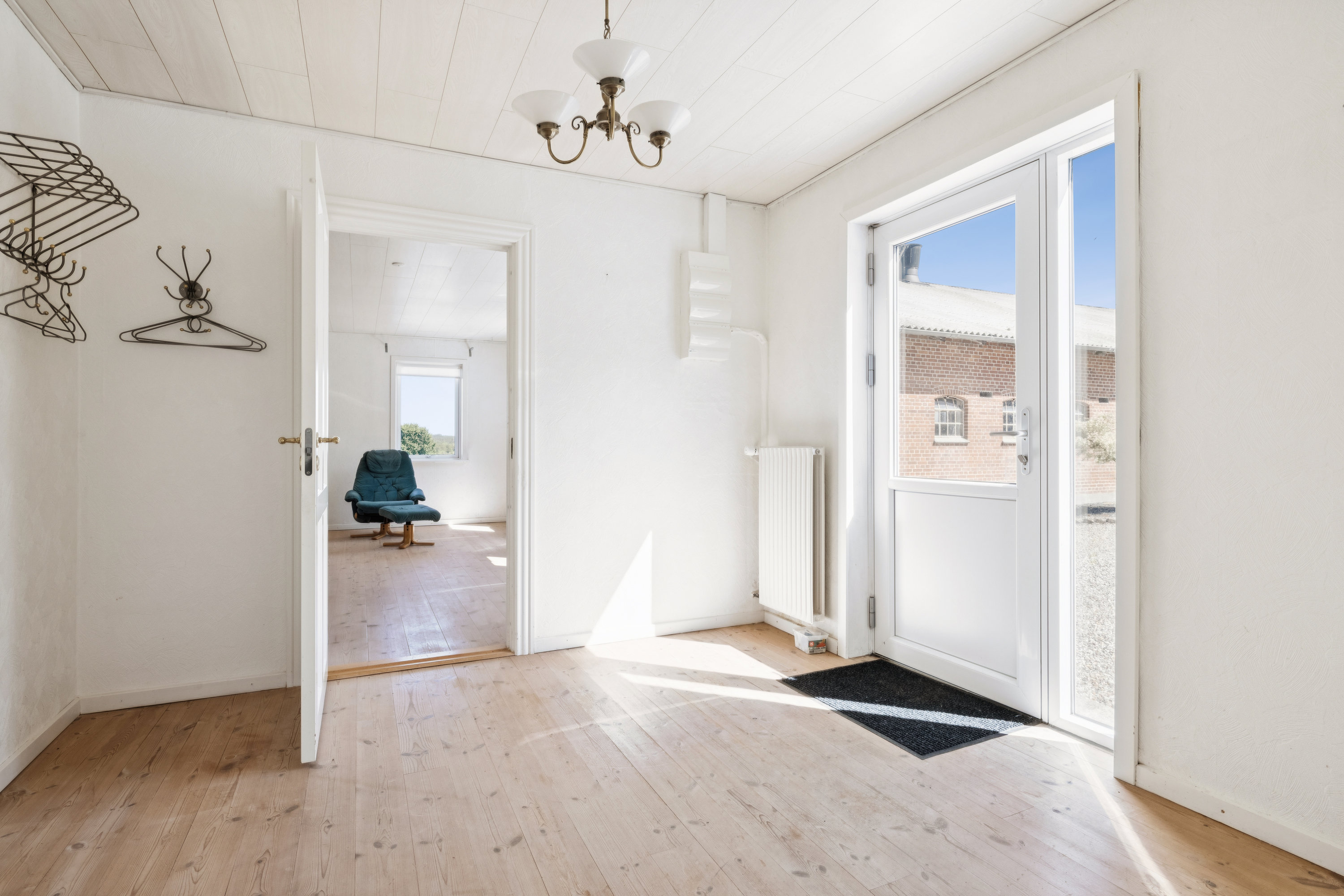 Fremhævet værelse billede i fuldskærmstilstand. Billede af Løvelbrovej 1+3, Pederstrup, 8830 Tjele
