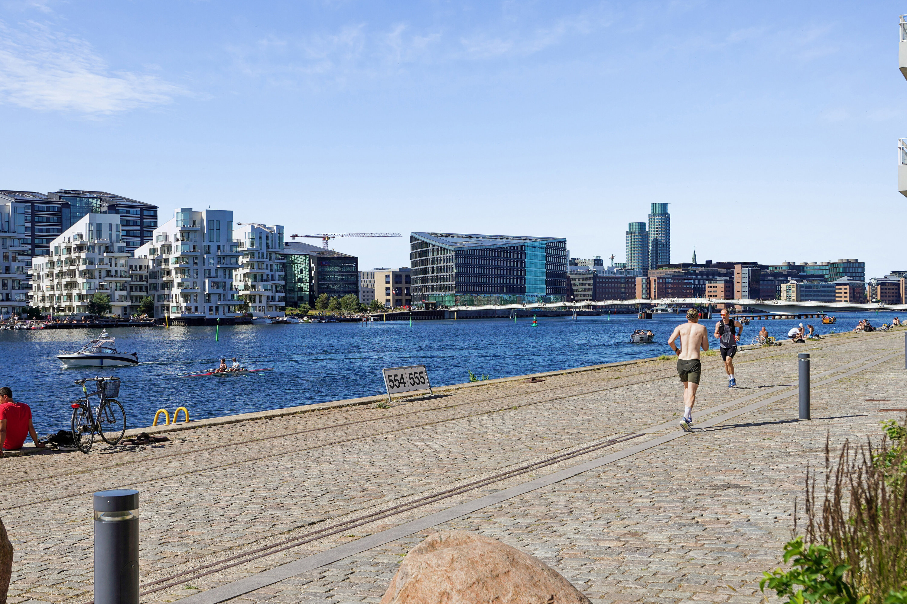 Fremhævet udendørs billede i fuldskærmstilstand. Billede af Islands Brygge 44, st. tv., 2300 København S