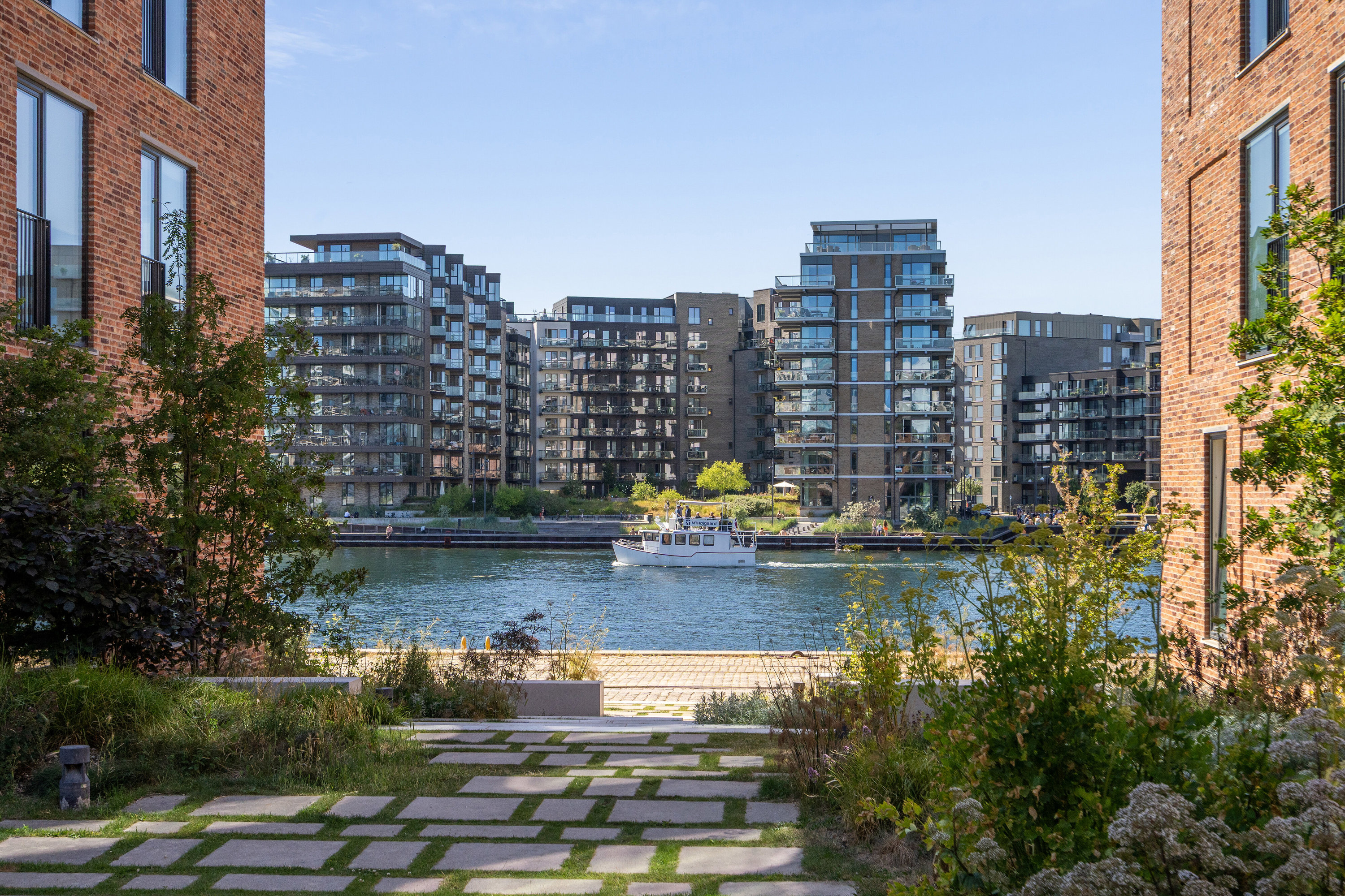 Fremhævet udendørs billede i fuldskærmstilstand. Billede af Islands Brygge 44, st. tv., 2300 København S