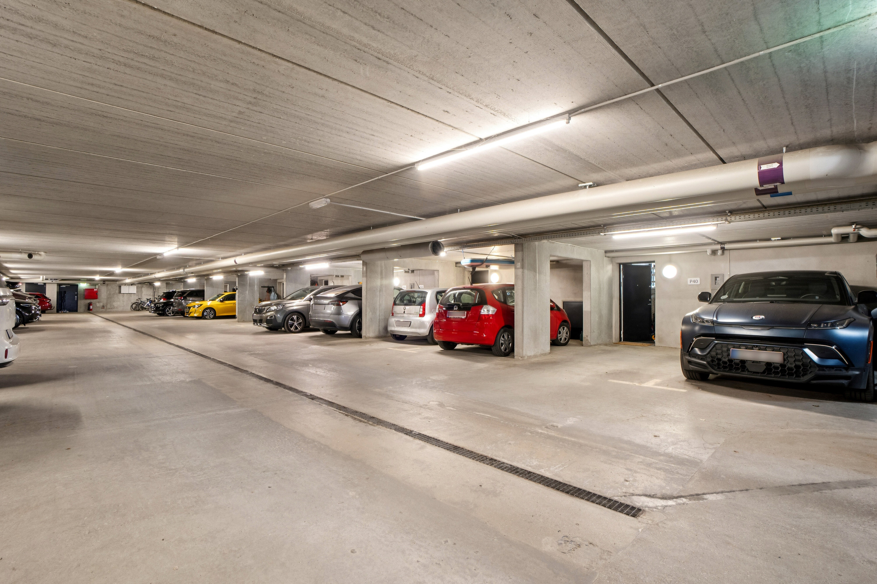 Fremhævet garage billede i fuldskærmstilstand. Billede af Islands Brygge 143, 2300 København S