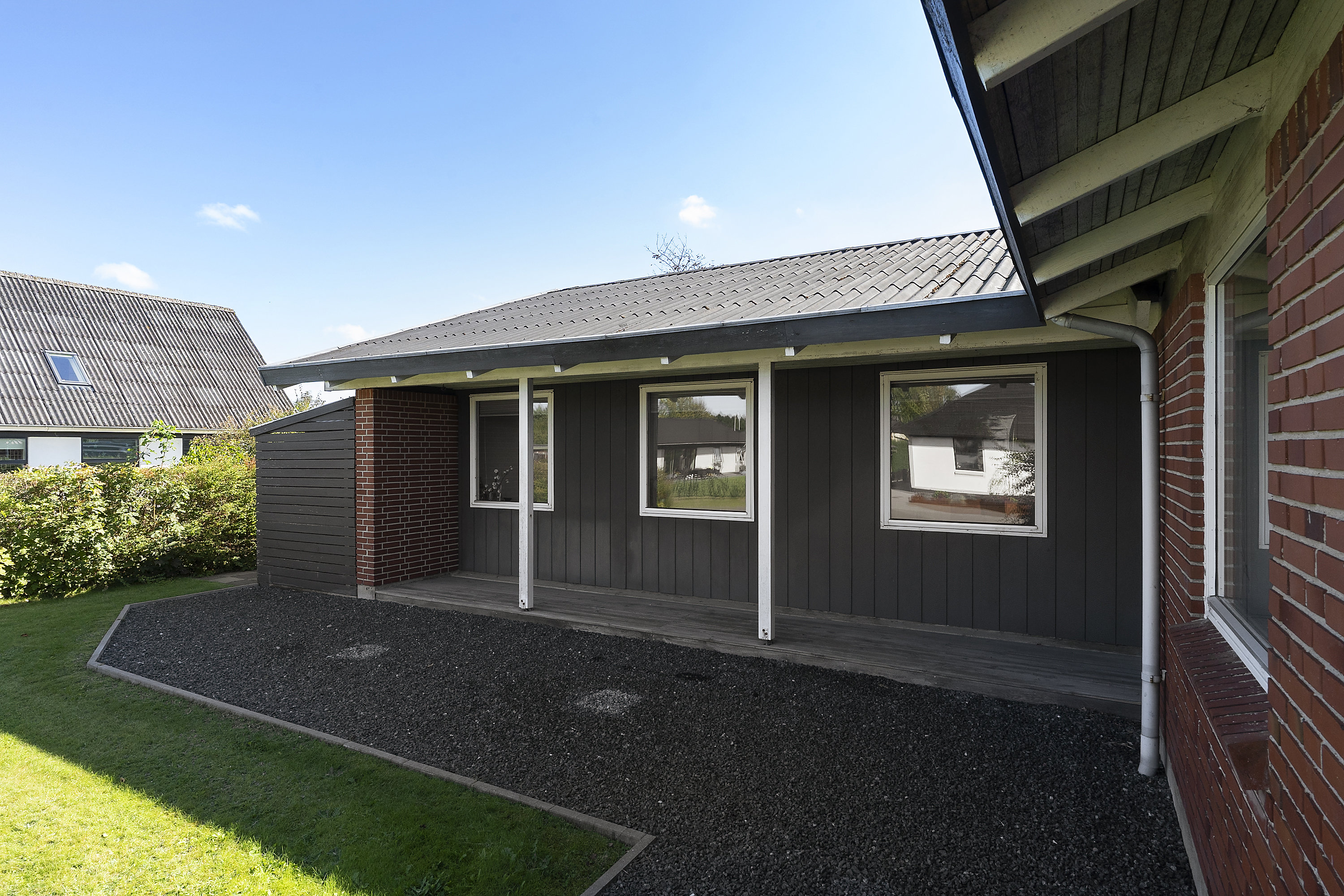 Fremhævet terrasse billede i fuldskærmstilstand. Billede af Valmuemarken 84, 9690 Fjerritslev