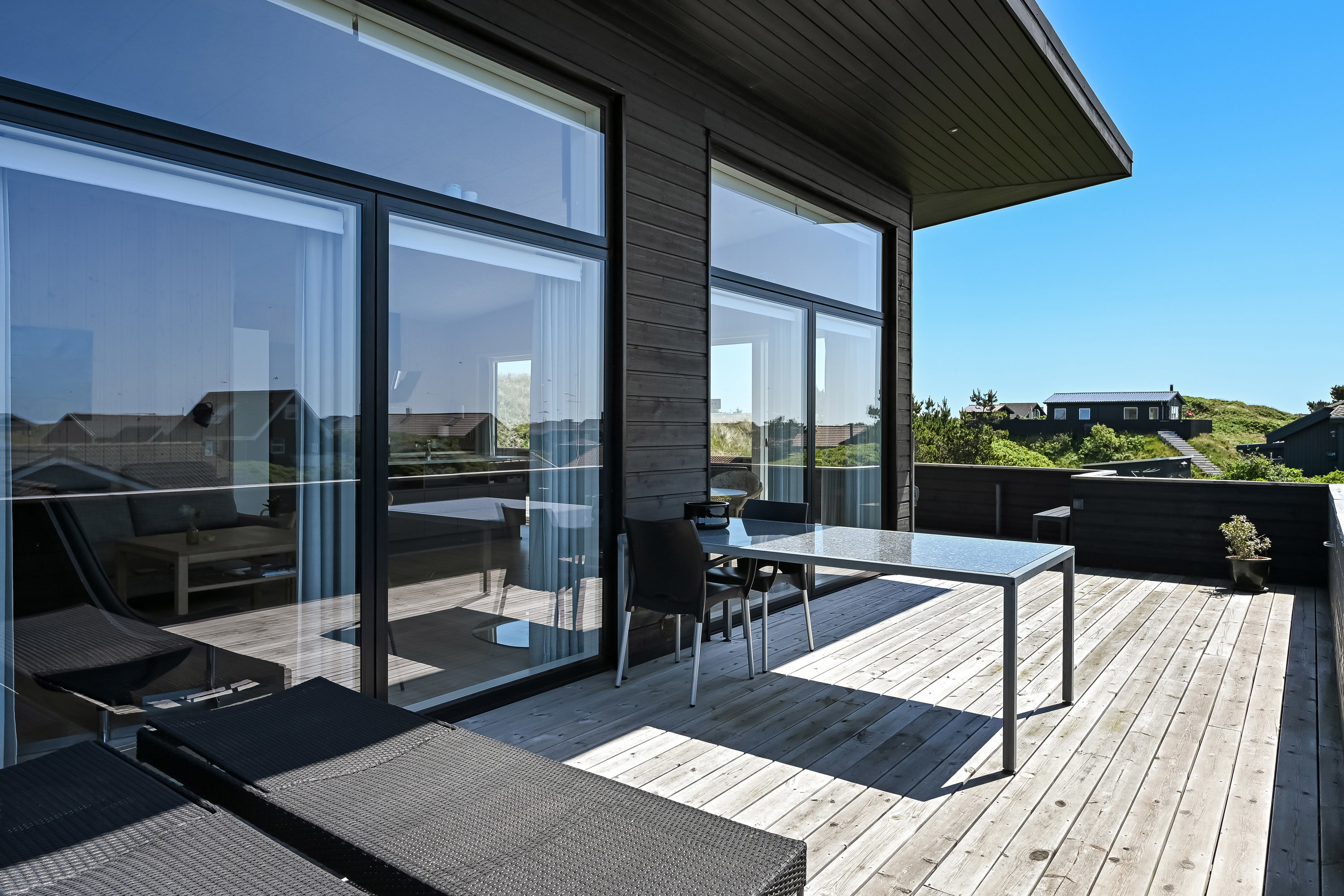 Fremhævet terrasse billede i fuldskærmstilstand. Billede af Hympelvej 21, Rindby Strand, 6720 Fanø