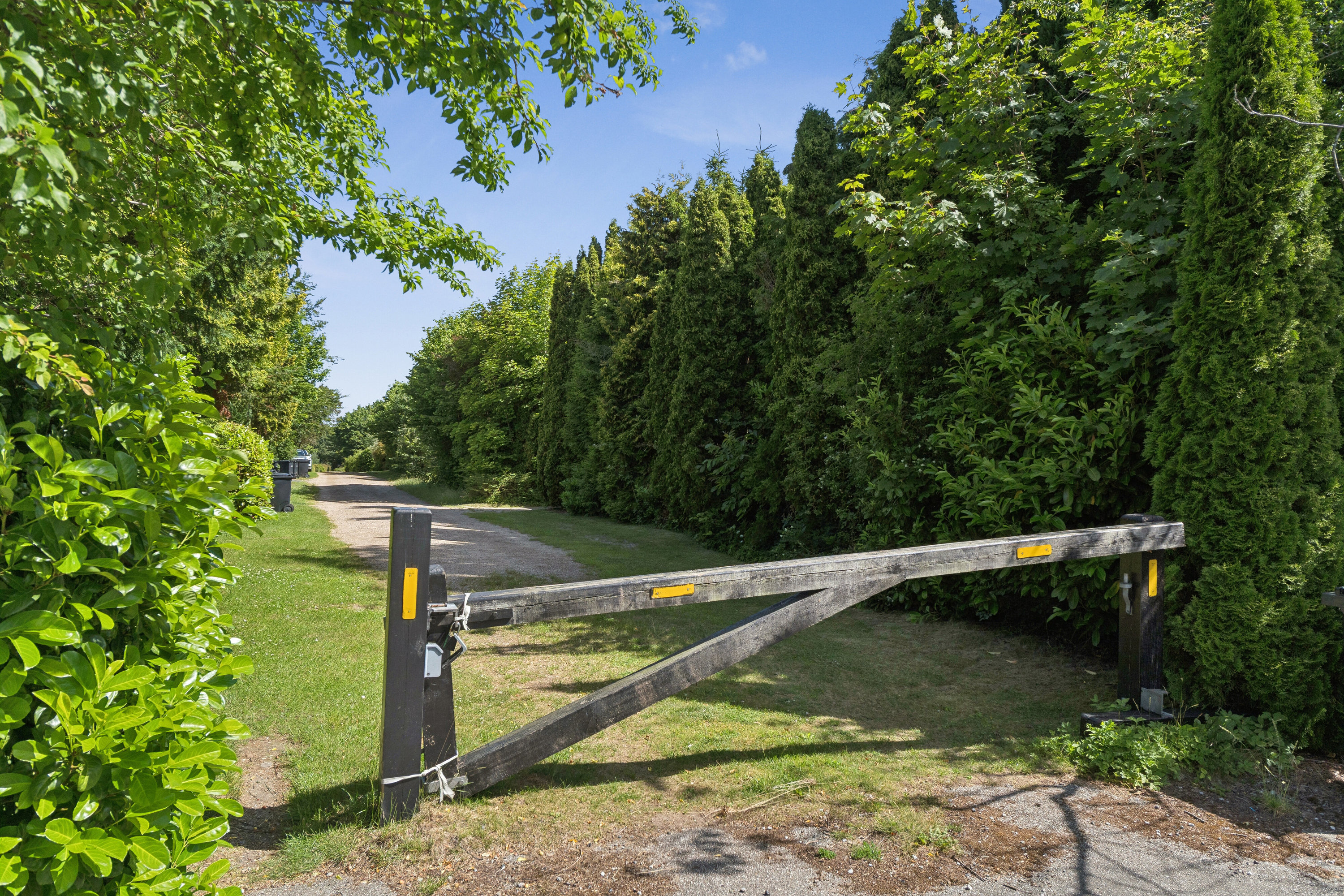 Fremhævet set fra haven billede i fuldskærmstilstand. Billede af Spurvevej 6, 3100 Hornbæk